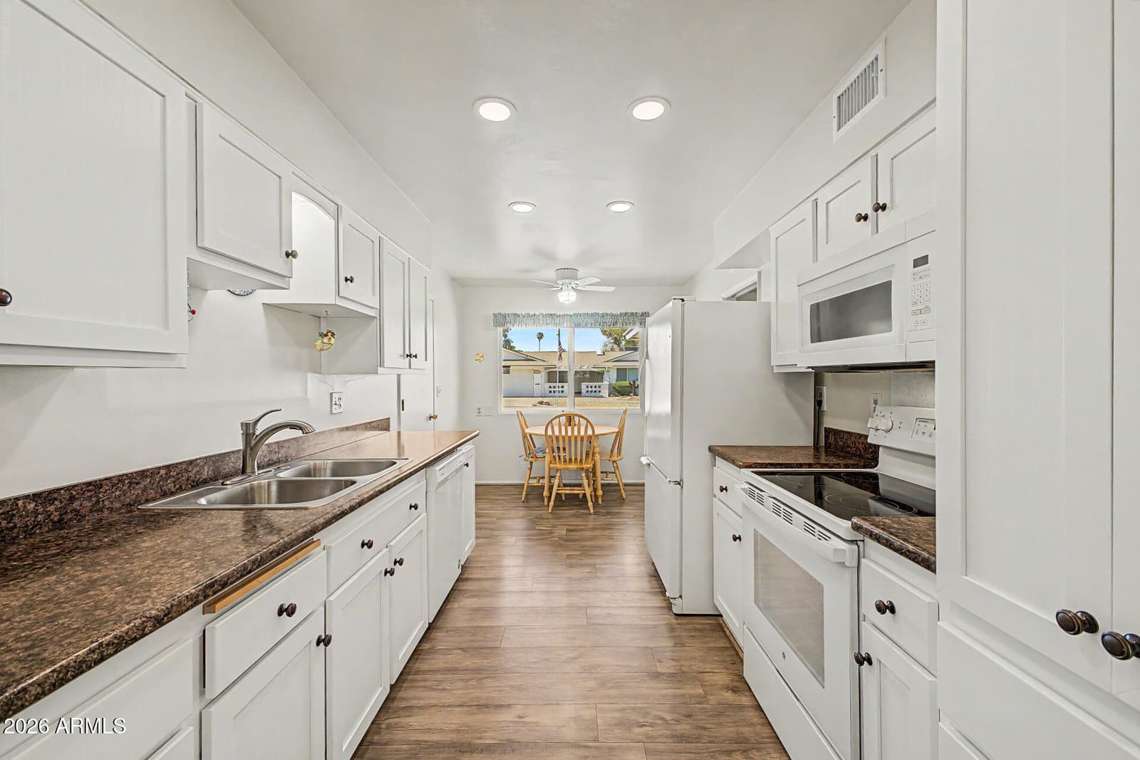 10509 W MISSION Lane, Sun City, AZ 85351 — photo 15 of 36
