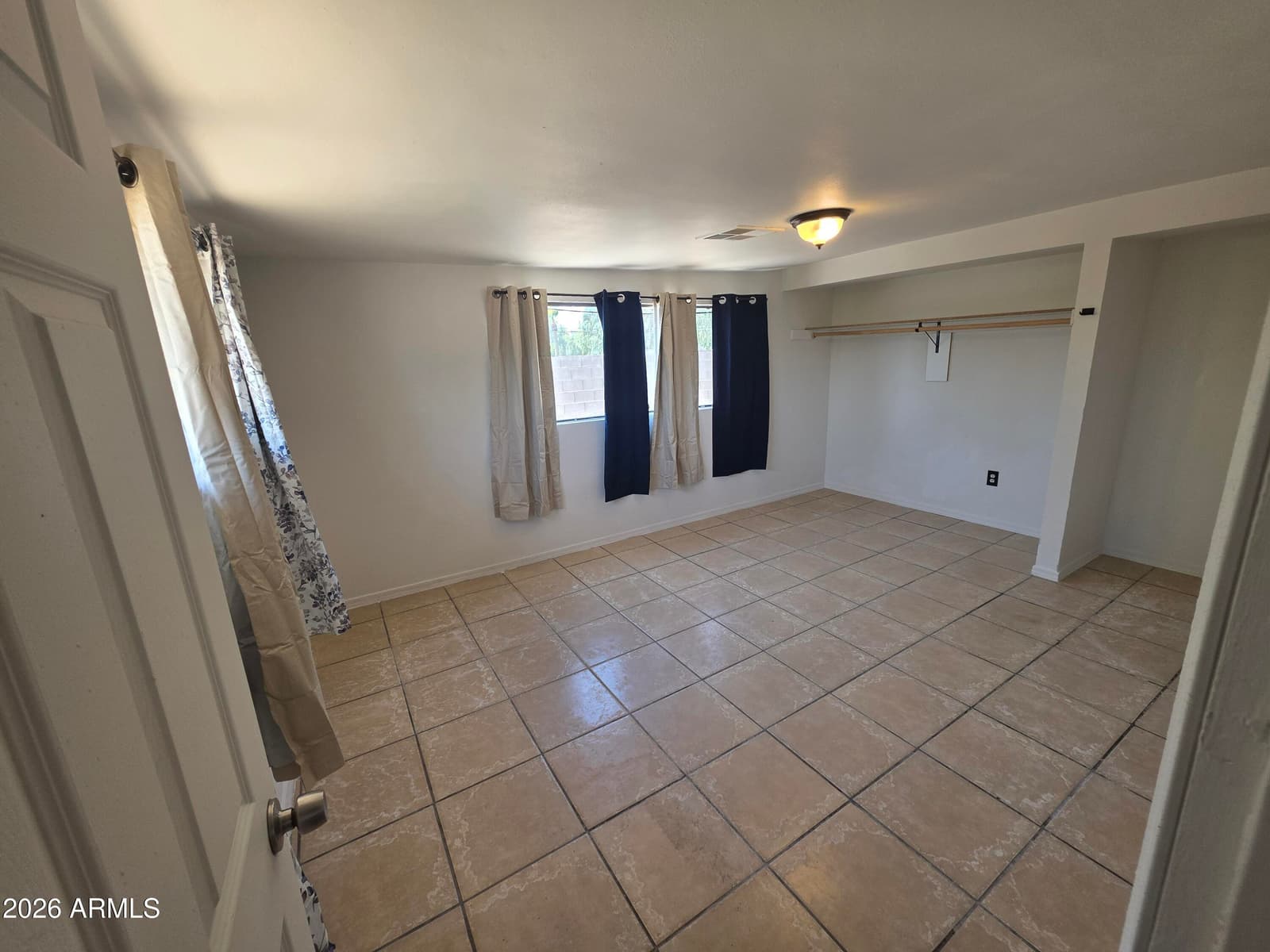5841 W MACKENZIE Drive, Phoenix, AZ 85031 — photo 22 of 29