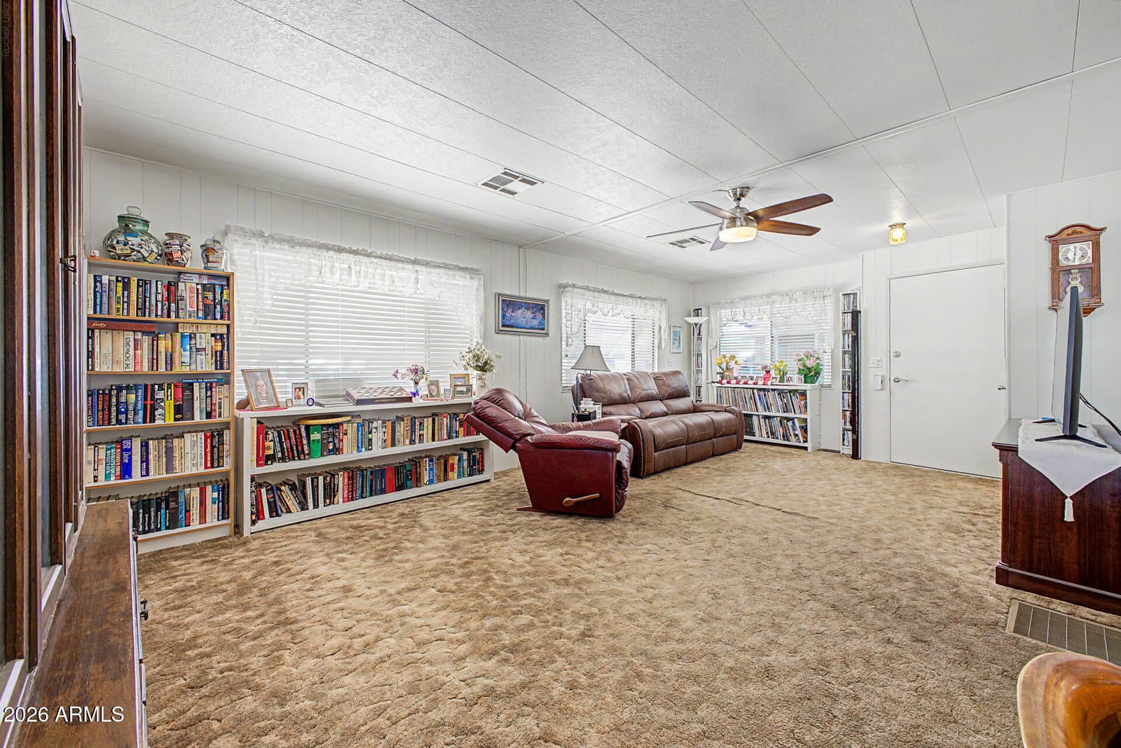 2650 W UNION HILLS Drive 232, Phoenix, AZ 85027 — photo 4 of 33