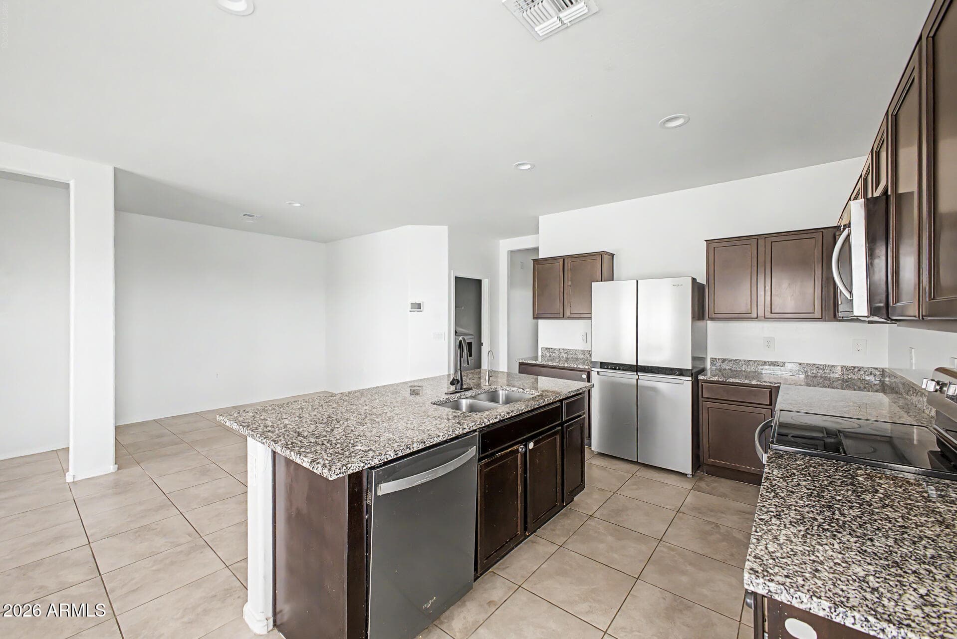 1896 W CENTRAL Avenue, Coolidge, AZ 85128 — photo 9 of 27