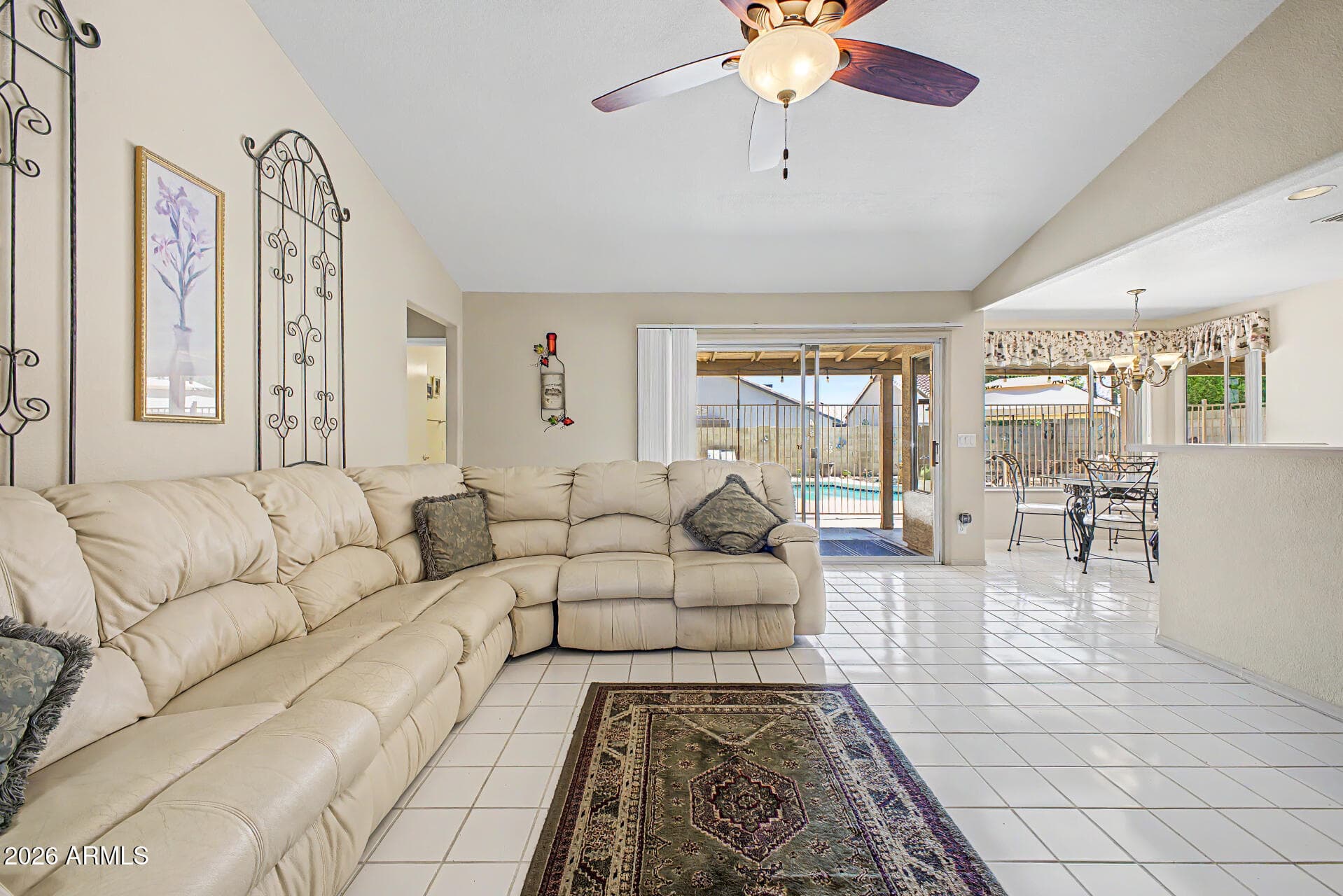 4327 W CHAMA Drive, Glendale, AZ 85310 — photo 10 of 32