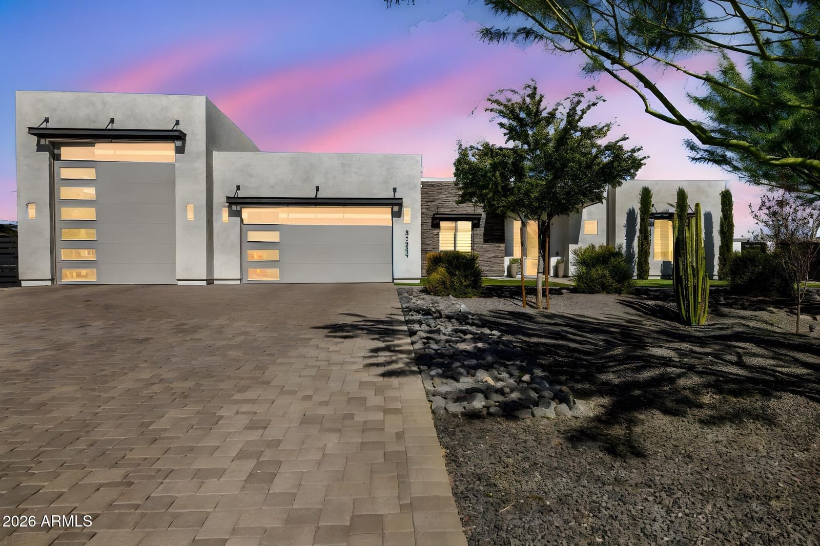 37239 N 11TH Avenue, Phoenix, AZ 85086 — photo 1 of 64