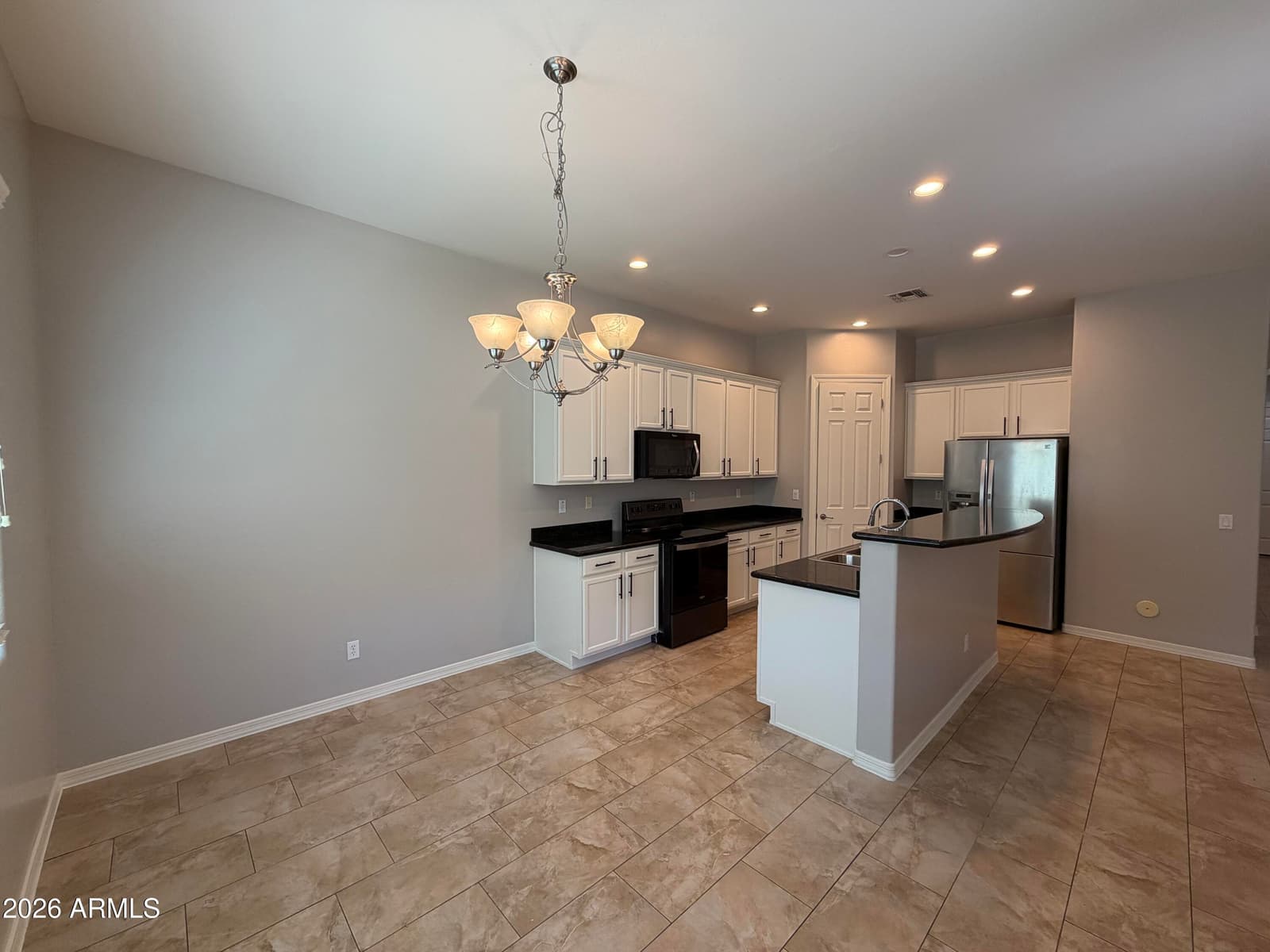 2417 E Iris Drive, Chandler, AZ 85286 — photo 9 of 40