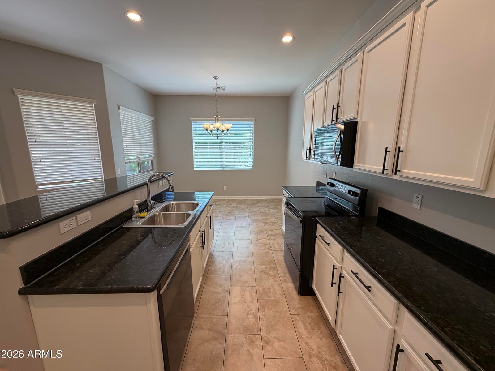 2417 E Iris Drive, Chandler, AZ 85286 — photo 11 of 40