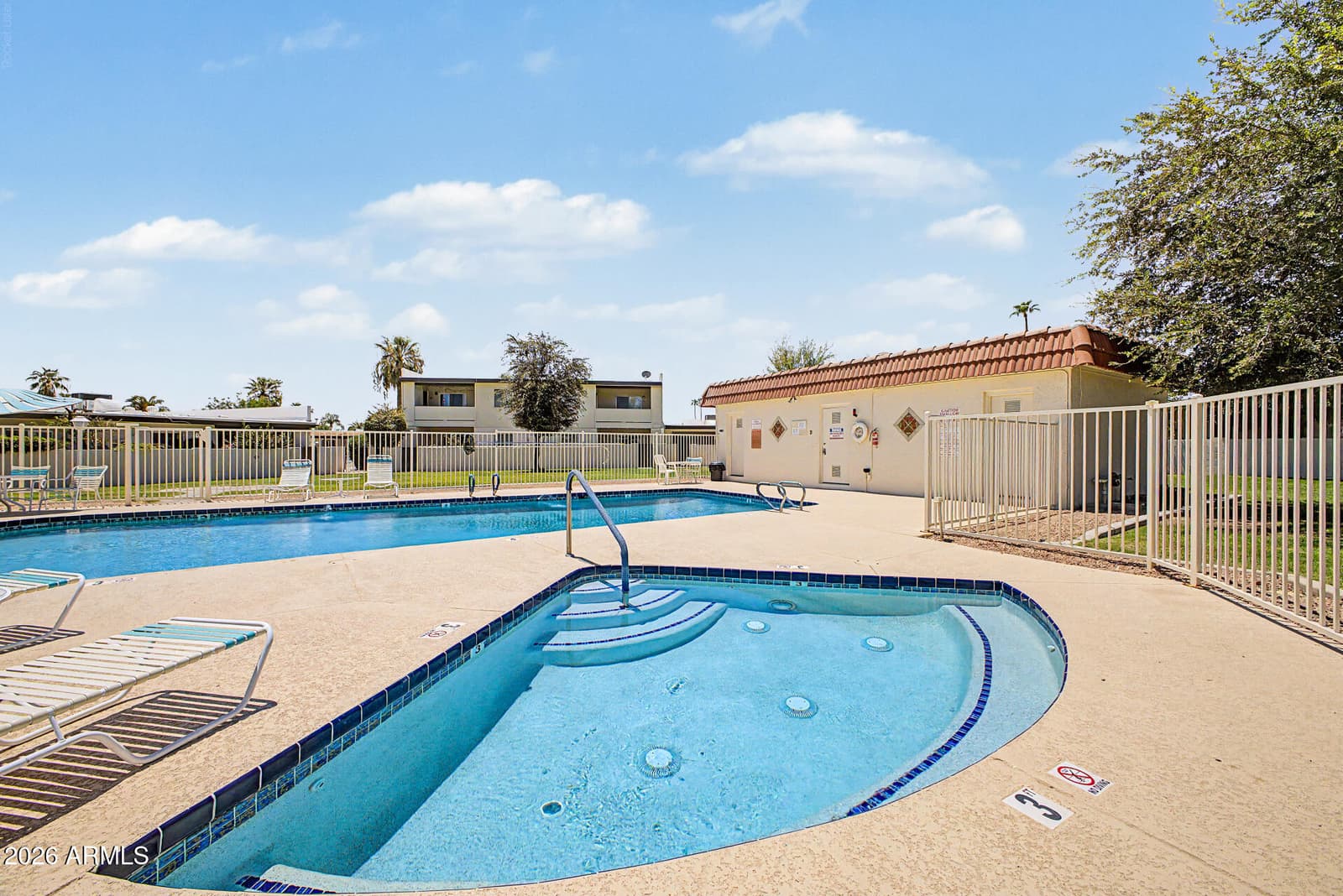 7711 E SANDALWOOD Drive, Scottsdale, AZ 85250 — photo 32 of 34