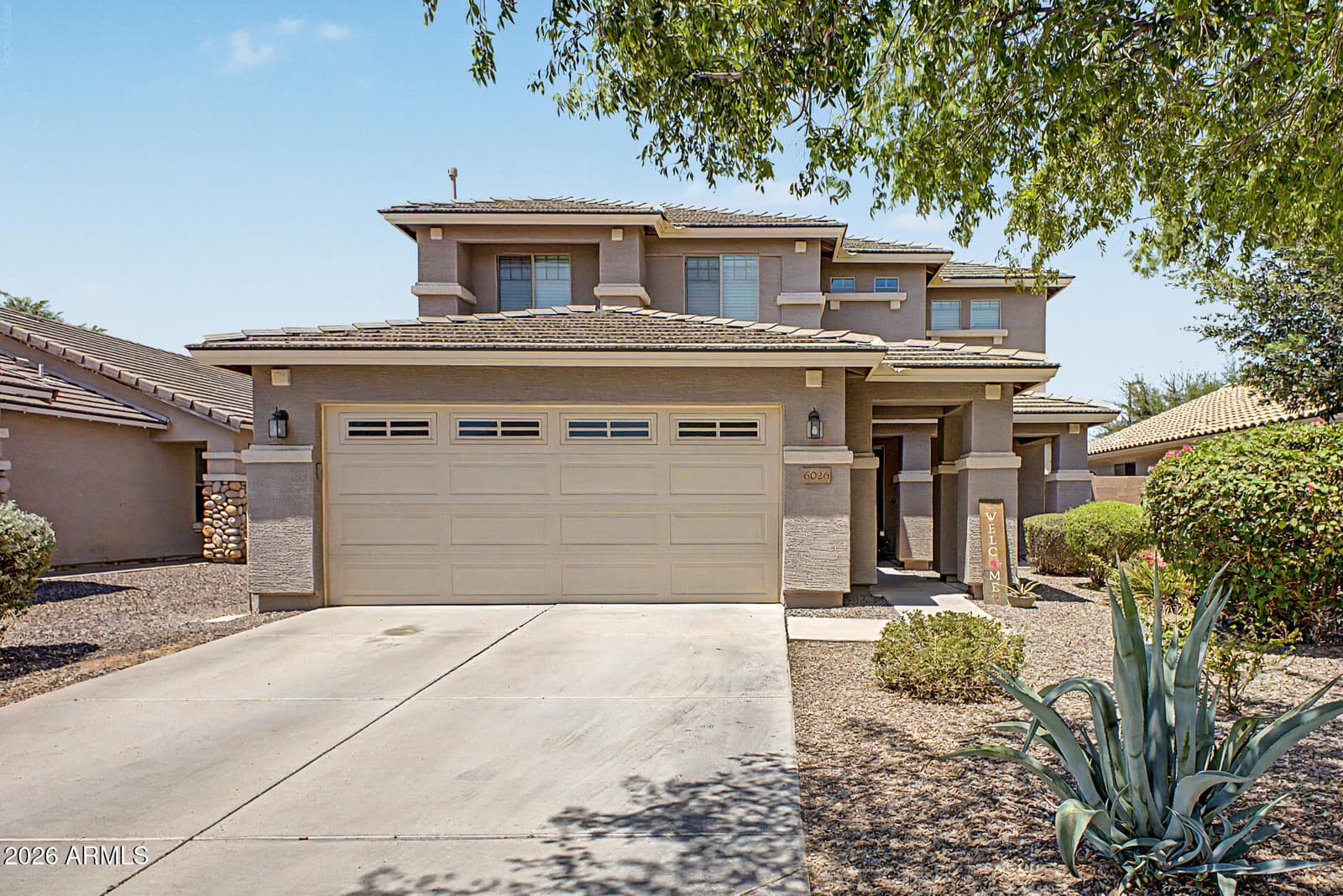 6026 S CLOVERDALE Lane, Gilbert, AZ 85298 — photo 1 of 38