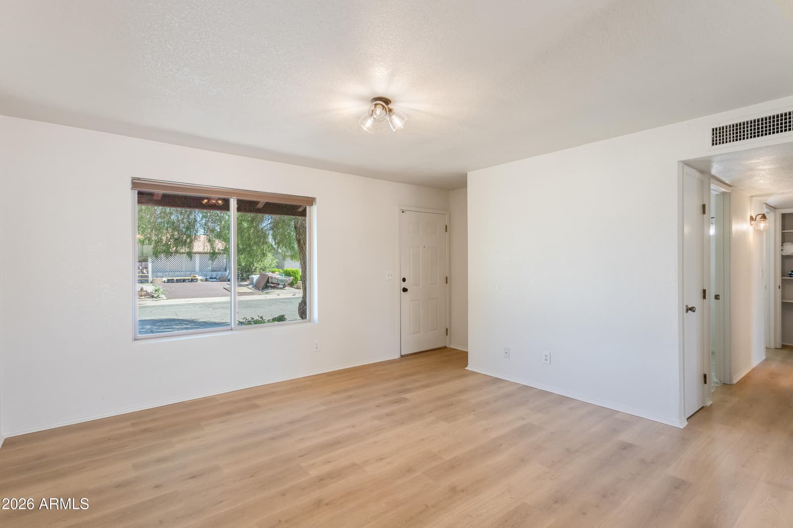 1216 QUAIL HOLLOW Drive, Sierra Vista, AZ 85635 — photo 2 of 28