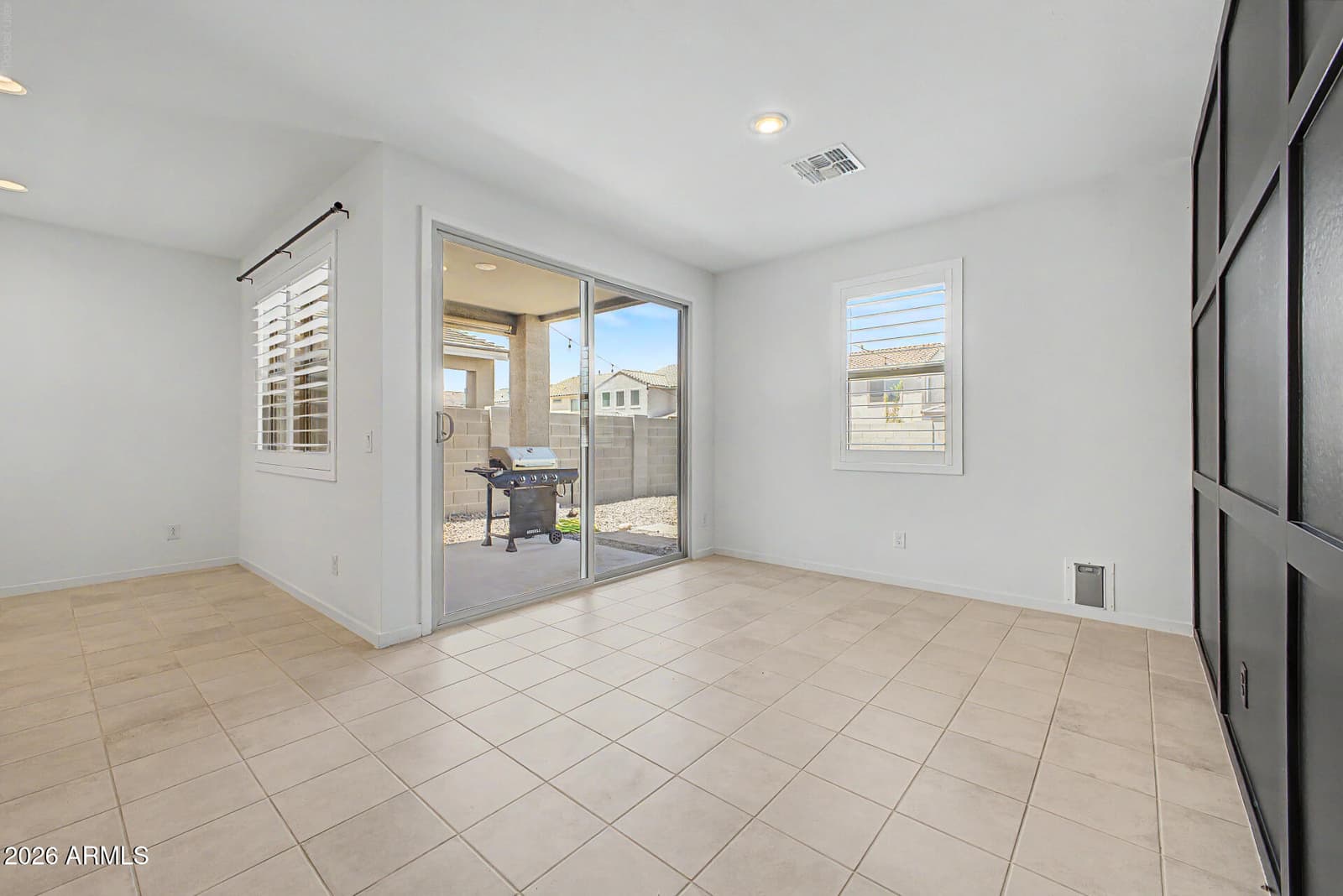 6842 W BETH Drive, Laveen, AZ 85339 — photo 12 of 45