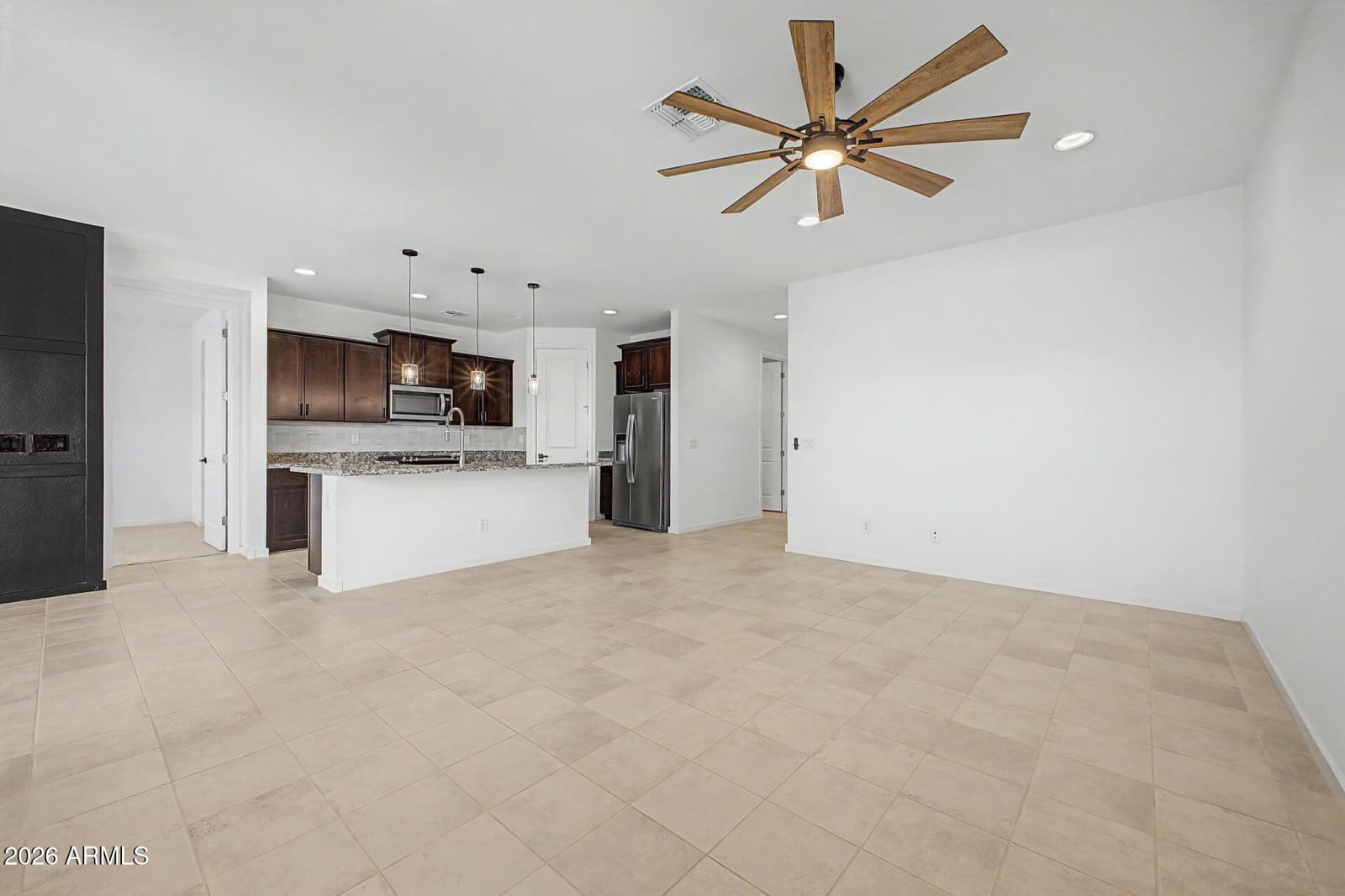 6842 W BETH Drive, Laveen, AZ 85339 — photo 7 of 45