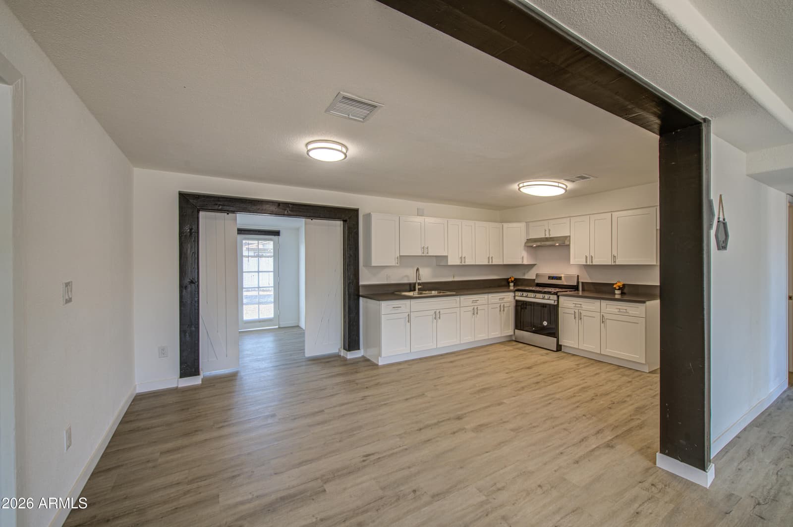 4832 W HUBBELL Street, Phoenix, AZ 85035 — photo 12 of 50
