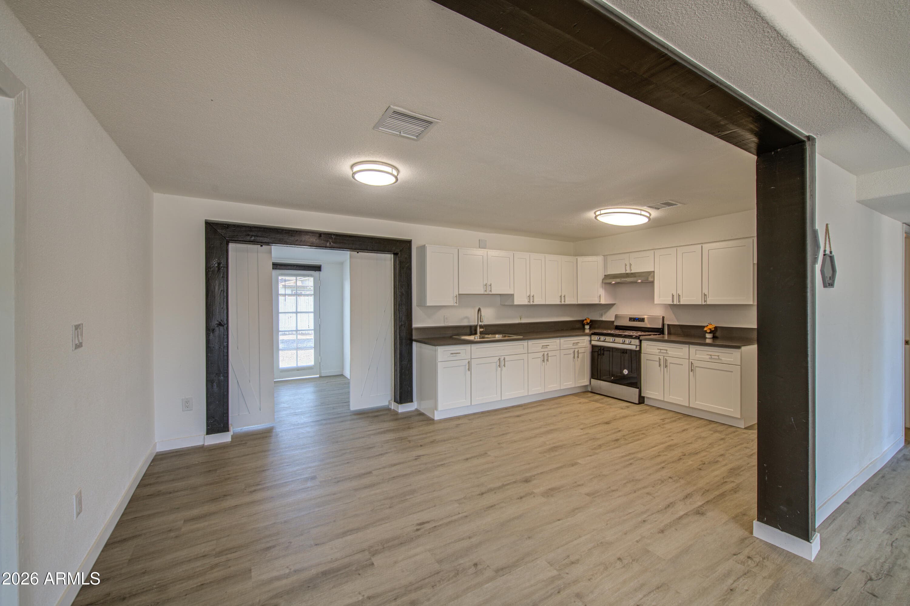 4832 W HUBBELL Street, Phoenix, AZ 85035 — photo 12 of 50