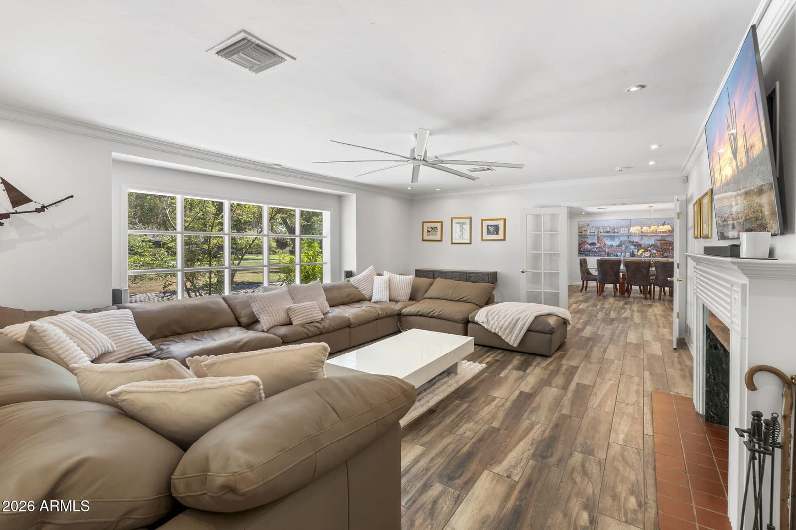 550 W BERRIDGE Lane, Phoenix, AZ 85013 — photo 14 of 92