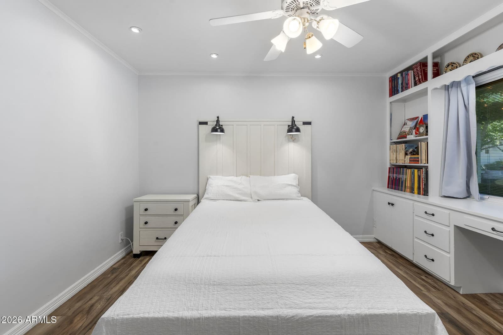 550 W BERRIDGE Lane, Phoenix, AZ 85013 — photo 34 of 92