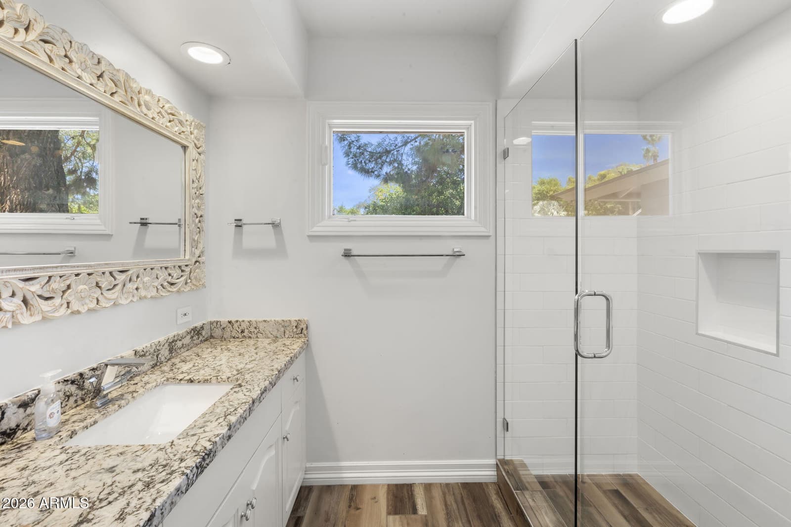 550 W BERRIDGE Lane, Phoenix, AZ 85013 — photo 38 of 92