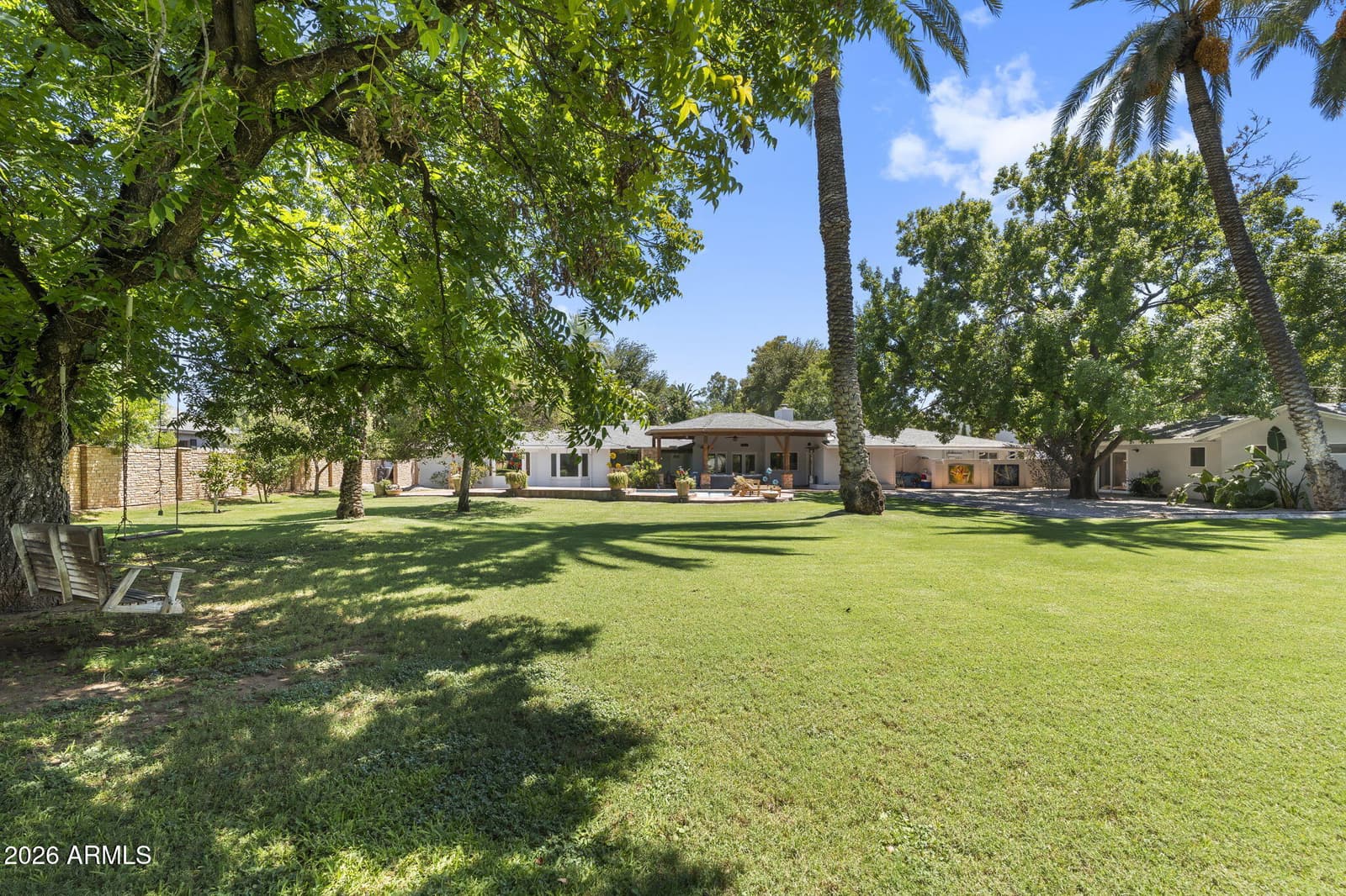 550 W BERRIDGE Lane, Phoenix, AZ 85013 — photo 84 of 92