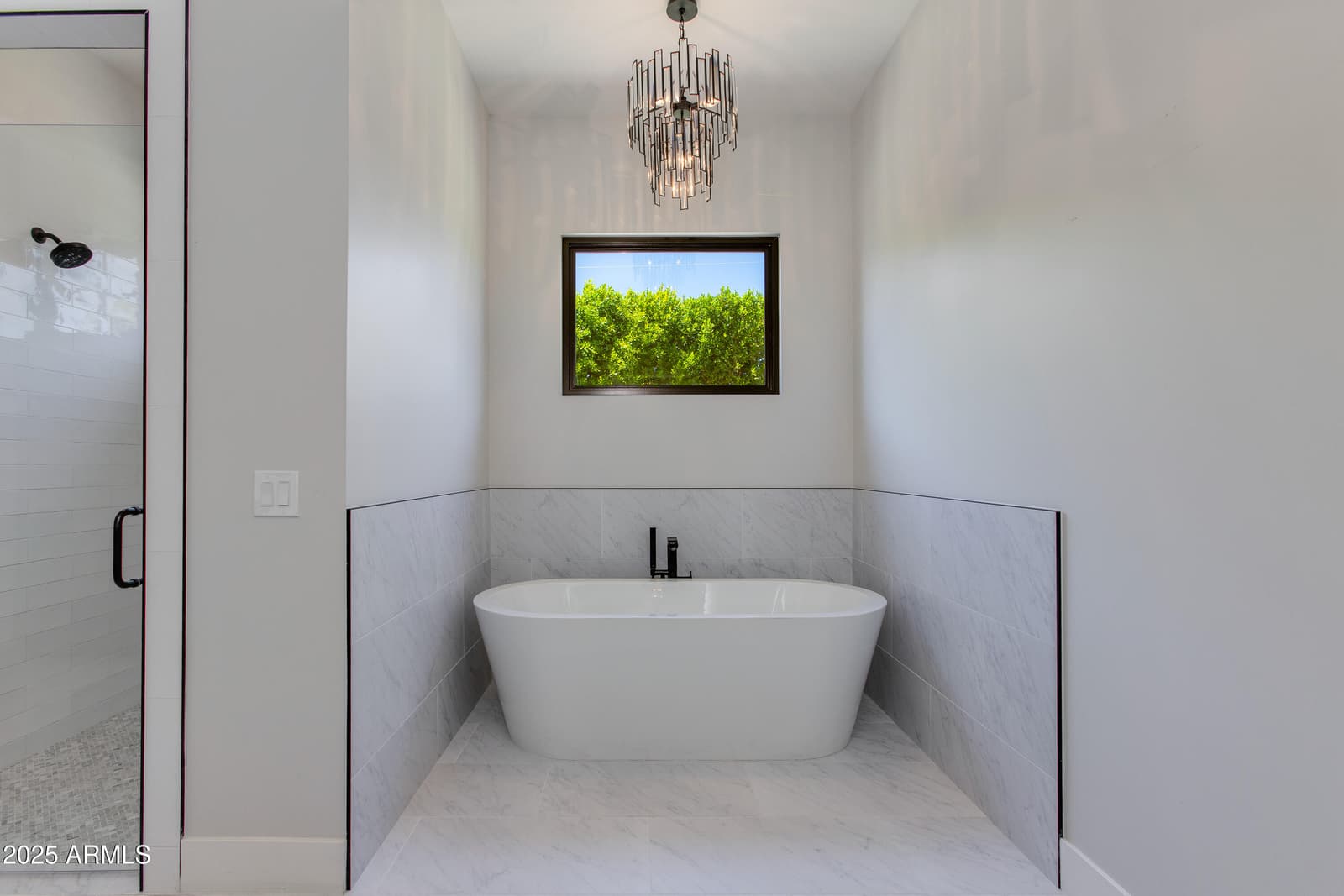 3802 E HIGHLAND Avenue, Phoenix, AZ 85018 — photo 15 of 34