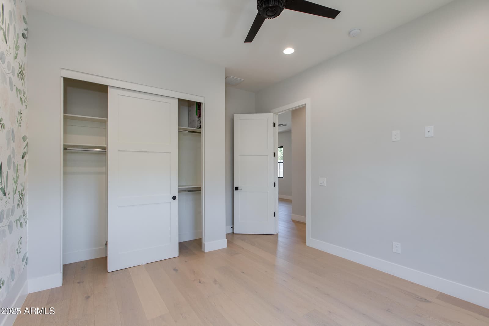 3802 E HIGHLAND Avenue, Phoenix, AZ 85018 — photo 25 of 34