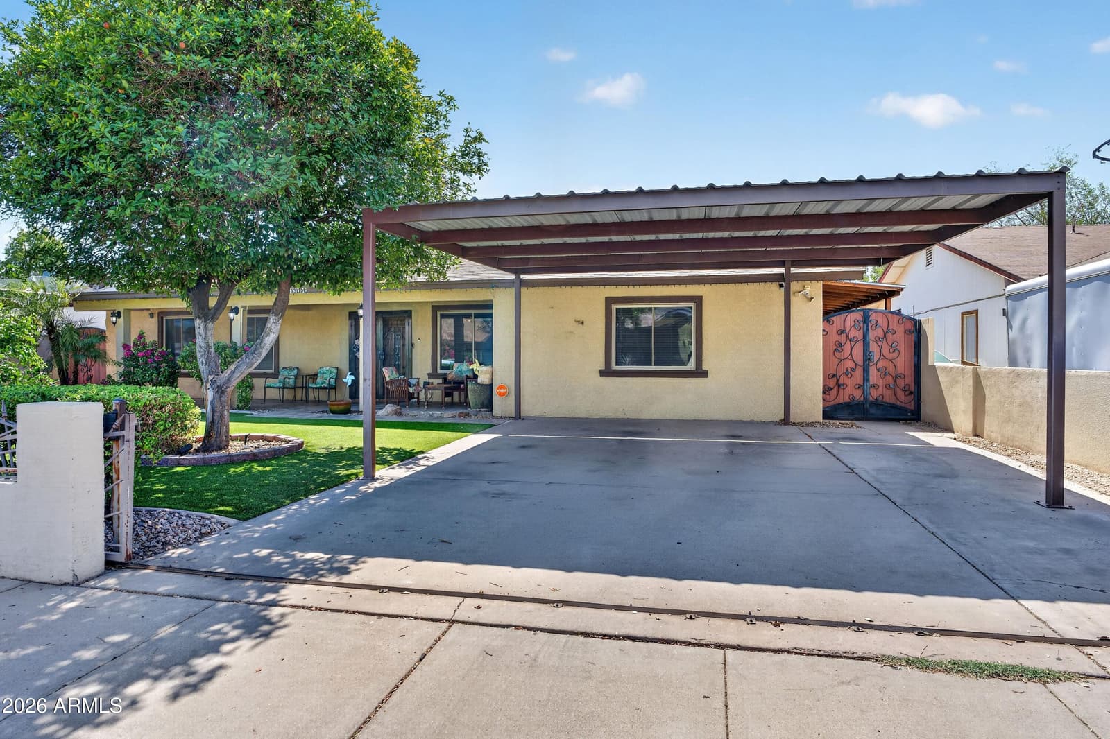 4832 N 63RD Drive, Phoenix, AZ 85033 — photo 3 of 46