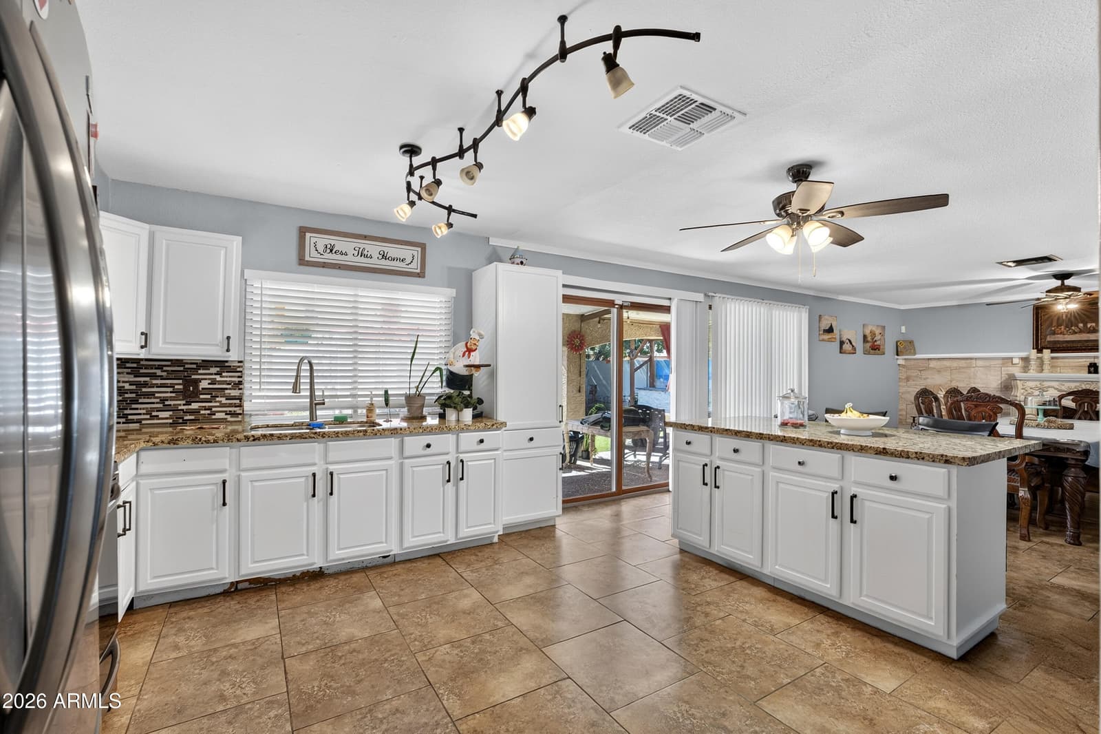 4832 N 63RD Drive, Phoenix, AZ 85033 — photo 18 of 46