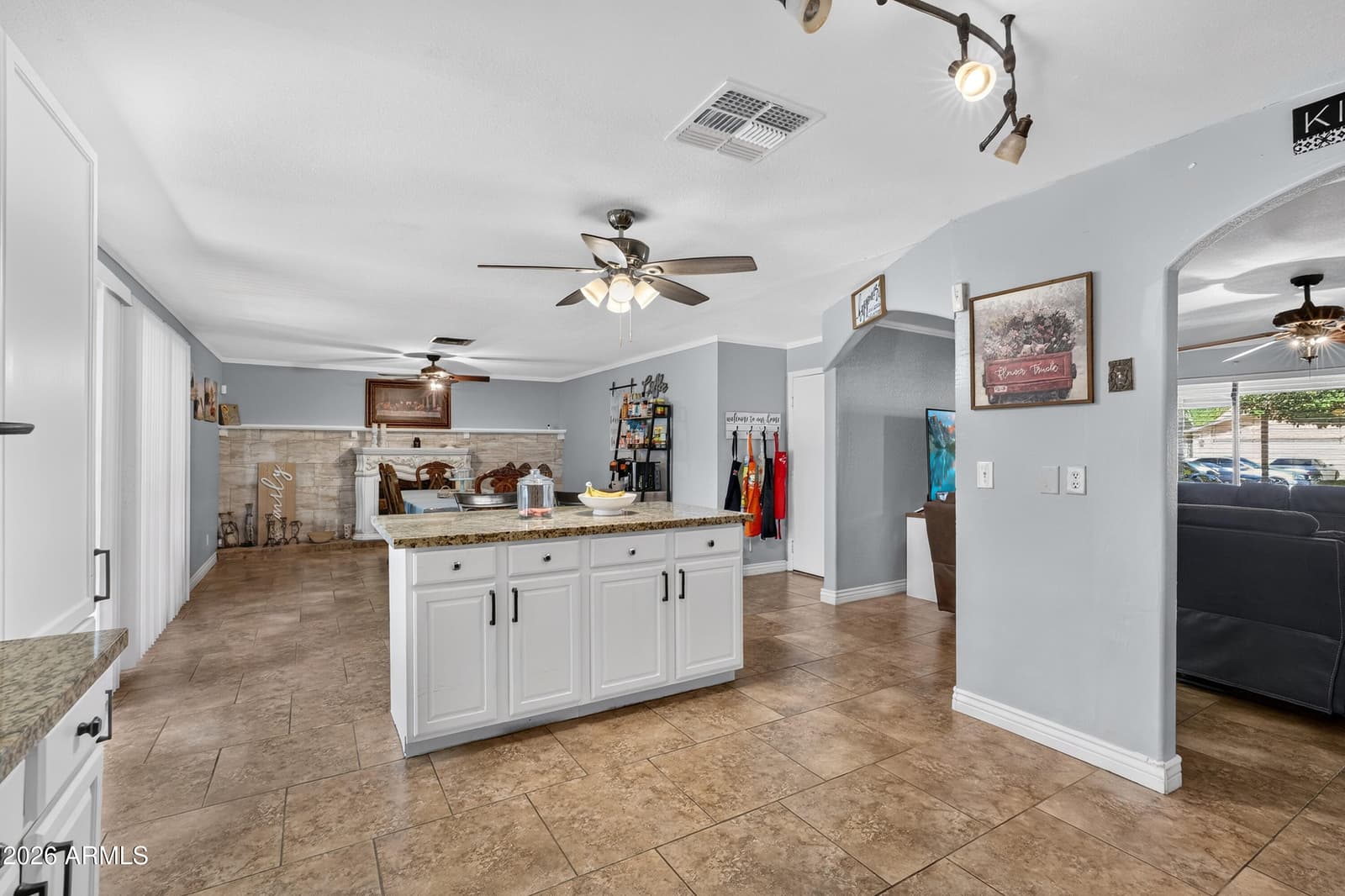4832 N 63RD Drive, Phoenix, AZ 85033 — photo 19 of 46