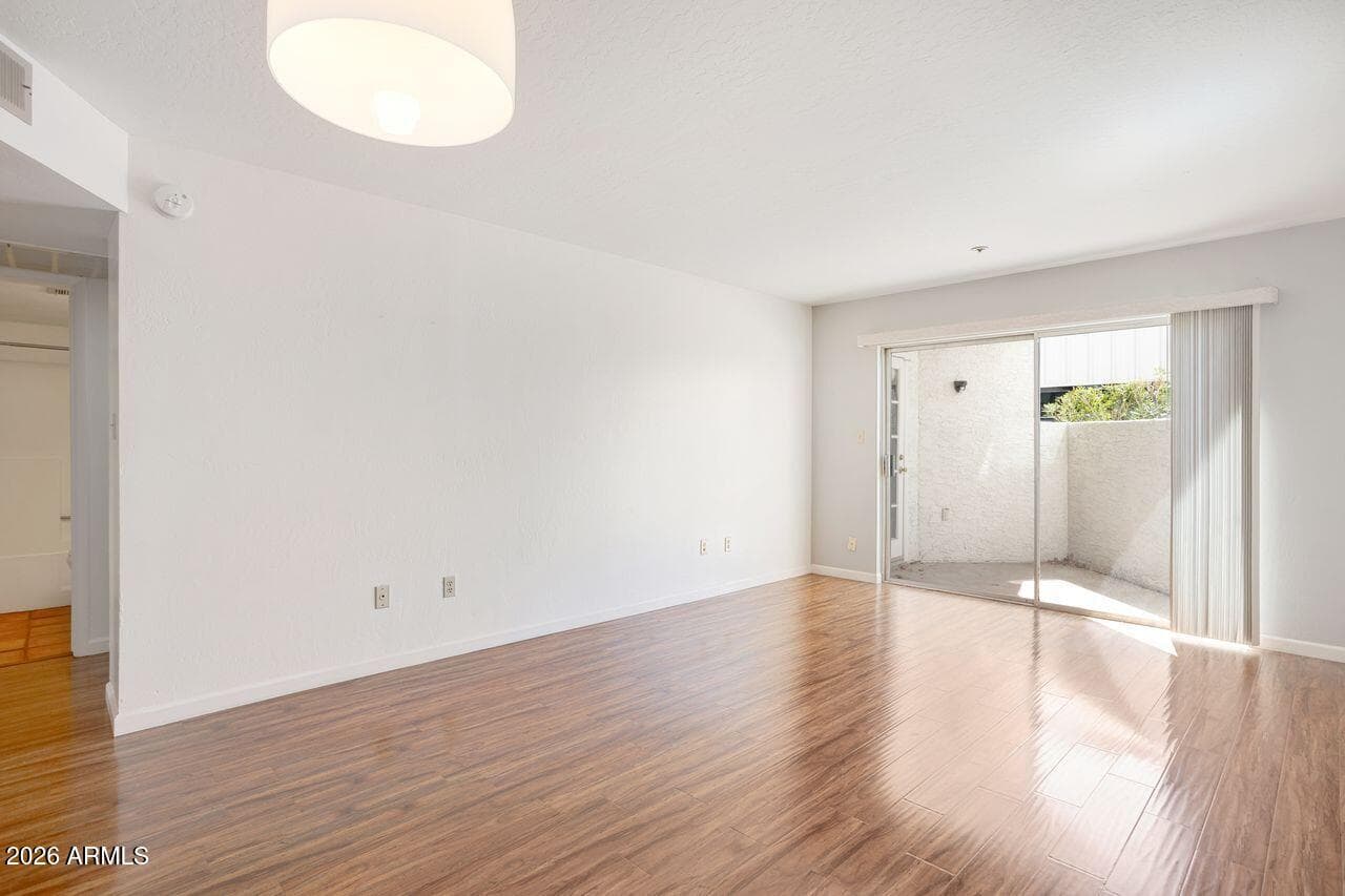 7494 E EARLL Drive 115, Scottsdale, AZ 85251 — photo 10 of 25