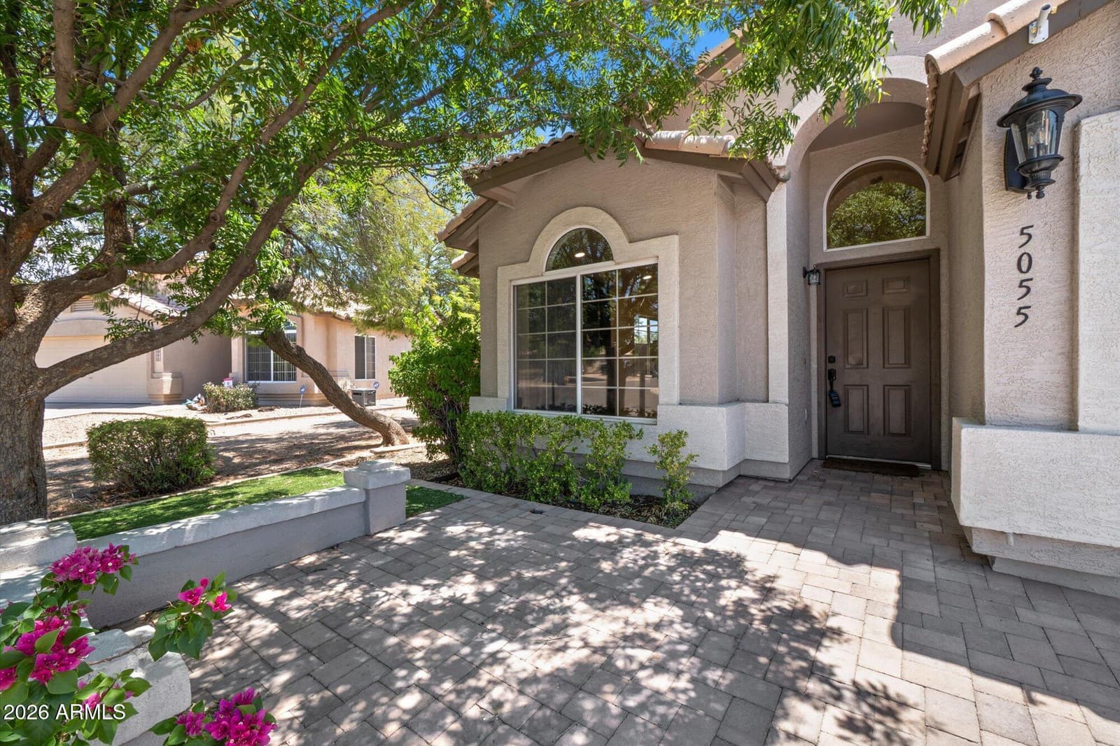 5055 E HILTON Avenue, Mesa, AZ 85206 — photo 2 of 32