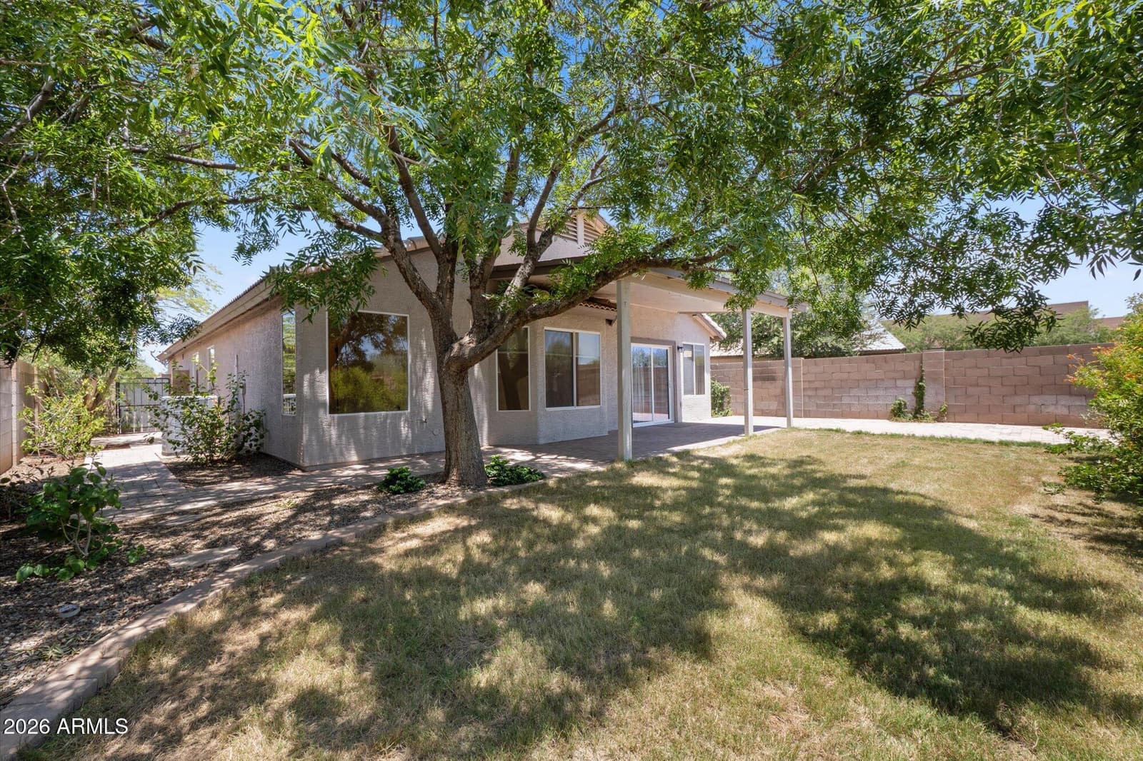 5055 E HILTON Avenue, Mesa, AZ 85206 — photo 16 of 32