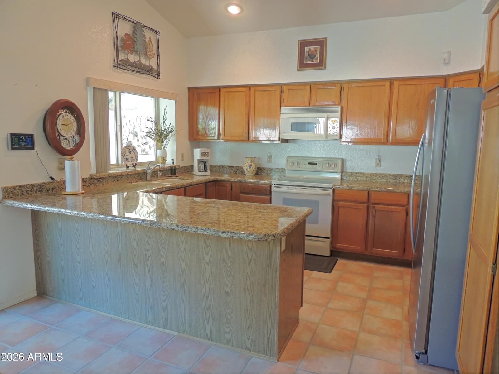 4350 E BADGER Way, Phoenix, AZ 85044 — photo 5 of 39