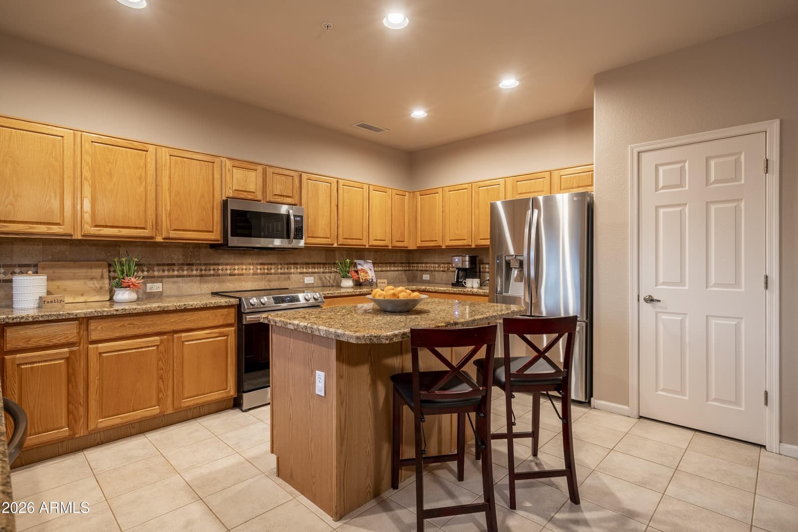 6025 E SMOKEHOUSE Trail, Scottsdale, AZ 85266 — photo 13 of 55