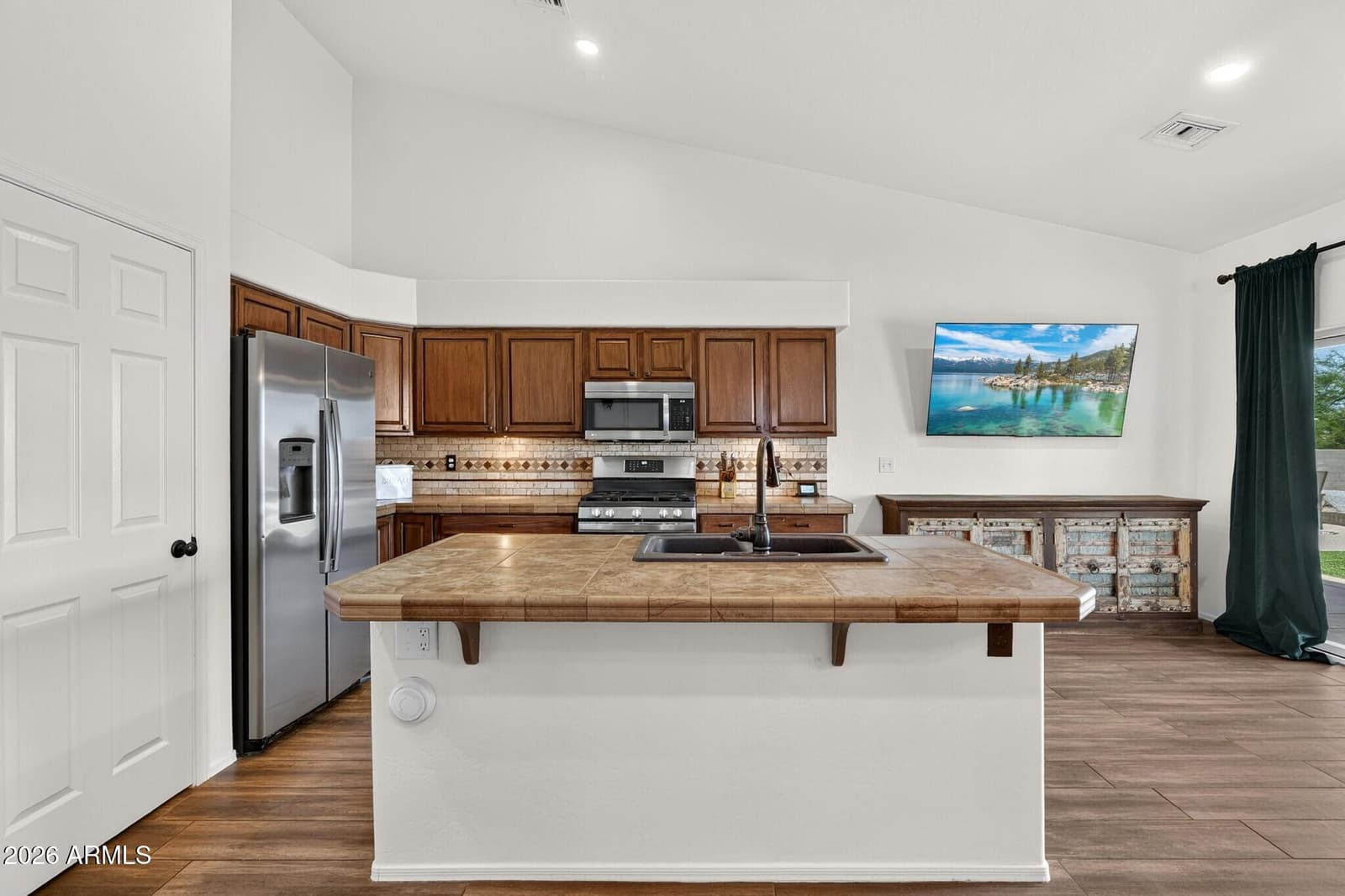 10529 W BEL AIR Circle, Casa Grande, AZ 85194 — photo 12 of 77