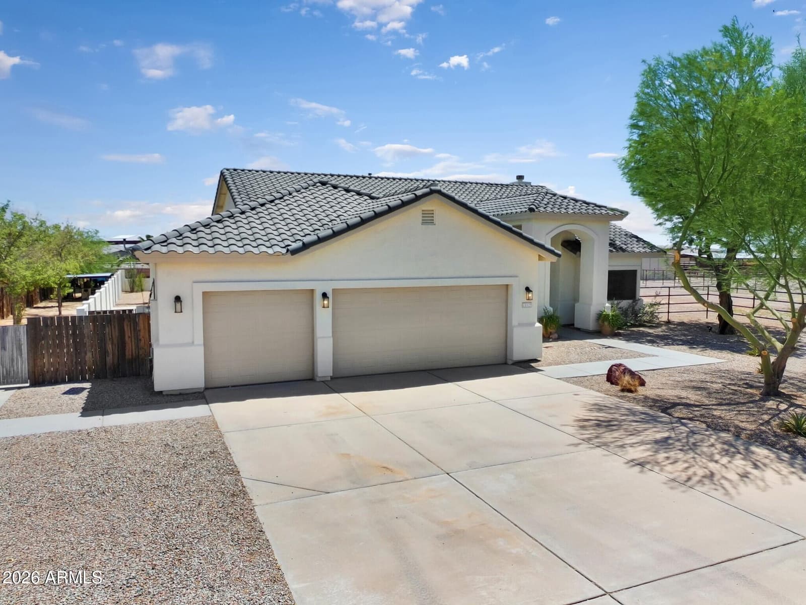 10529 W BEL AIR Circle, Casa Grande, AZ 85194 — photo 8 of 77