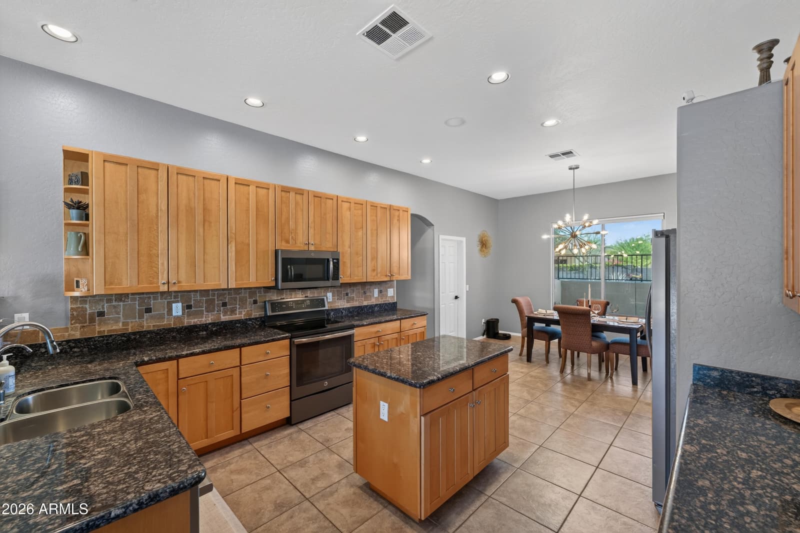 39609 N 1ST Street, Phoenix, AZ 85086 — photo 13 of 80