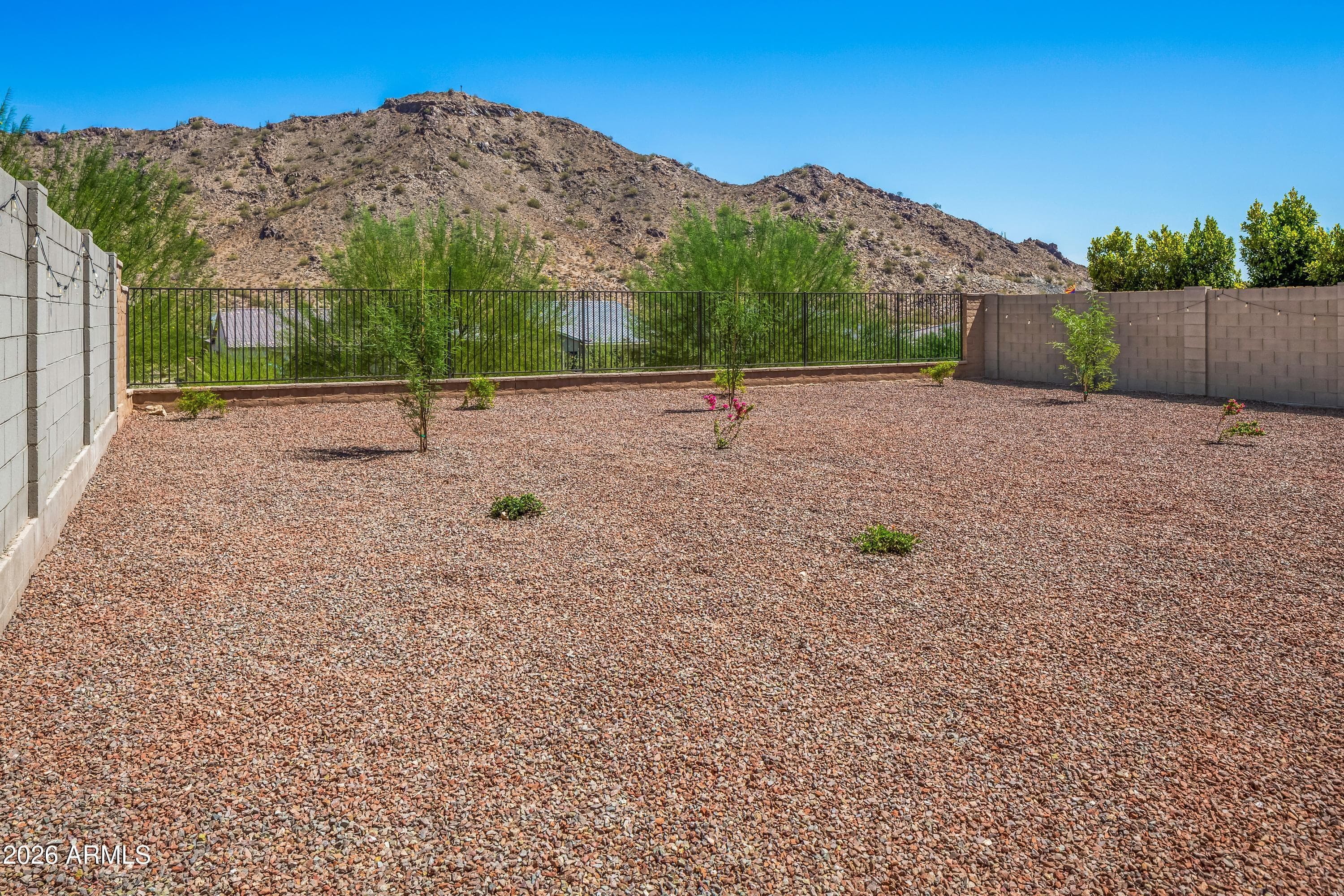 21404 W Meadowbrook Avenue, Buckeye, AZ 85396 — photo 2 of 29