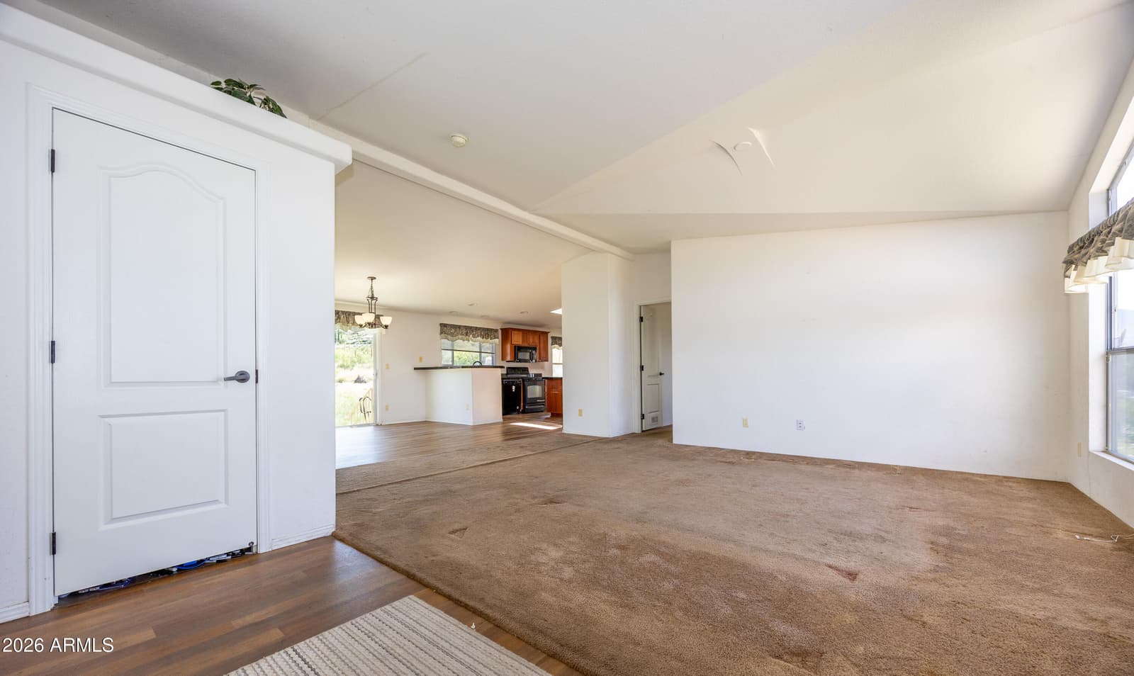 3436 E Piette Road, Hereford, AZ 85615 — photo 4 of 27