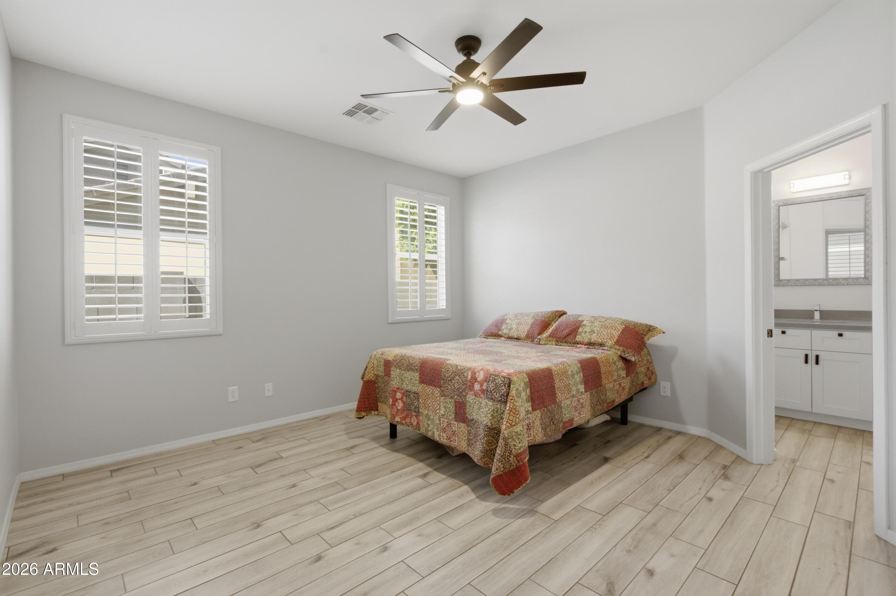 1692 W HOMESTEAD Drive, Chandler, AZ 85286 — photo 14 of 40