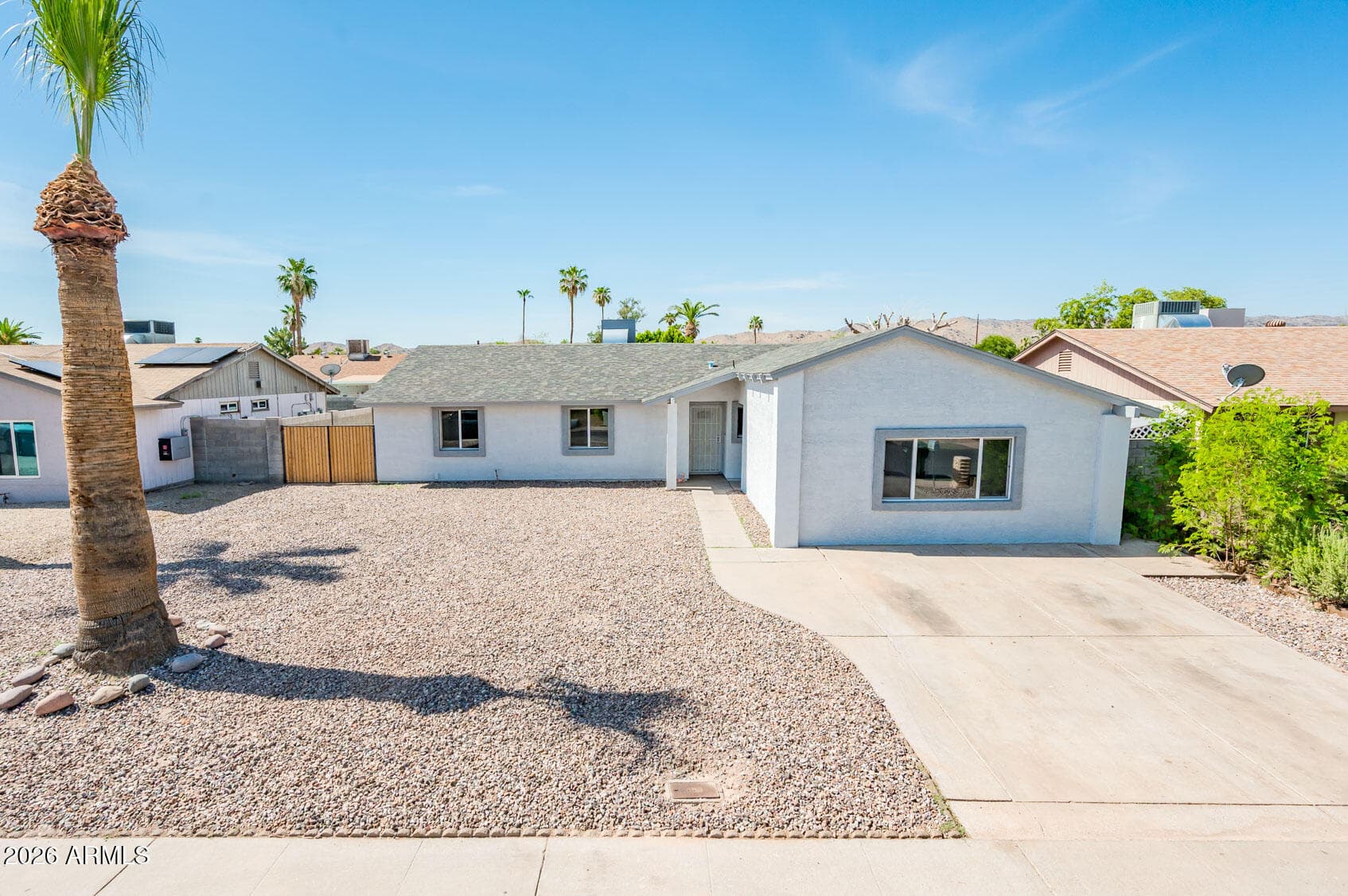 4031 E Nancy Lane, Phoenix, AZ 85042 — photo 2 of 40