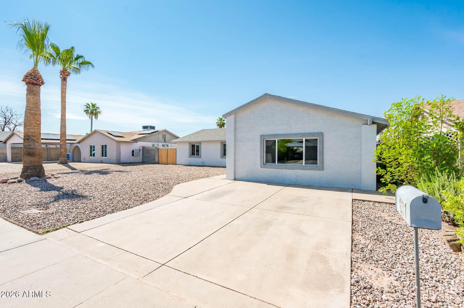 4031 E Nancy Lane, Phoenix, AZ 85042 — photo 5 of 40