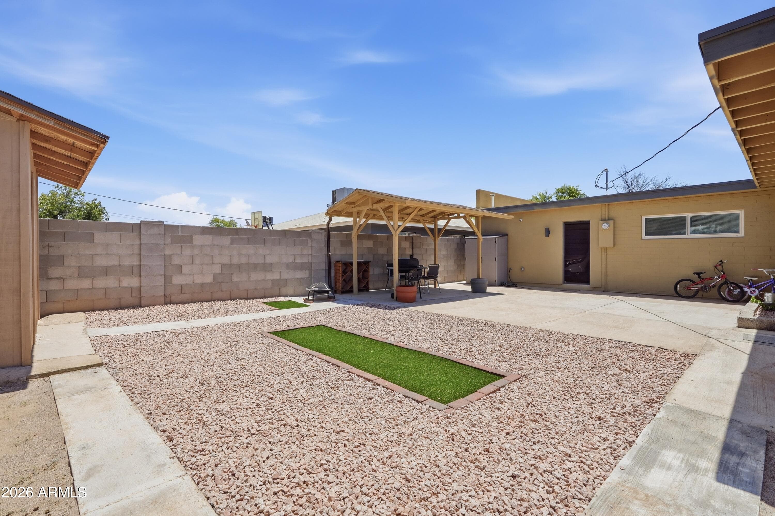 1020 E NIELSON Avenue, Mesa, AZ 85204 — photo 36 of 40