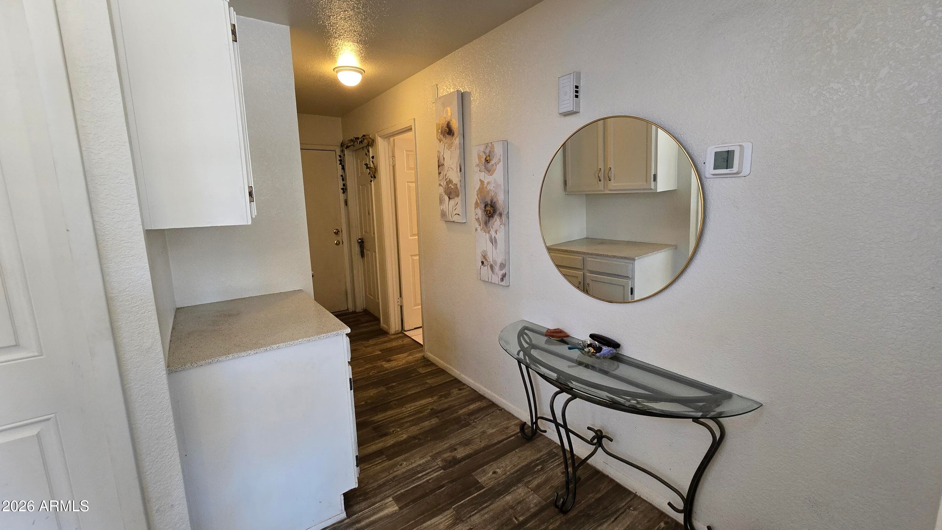 6826 S 17TH Way, Phoenix, AZ 85042 — photo 9 of 17