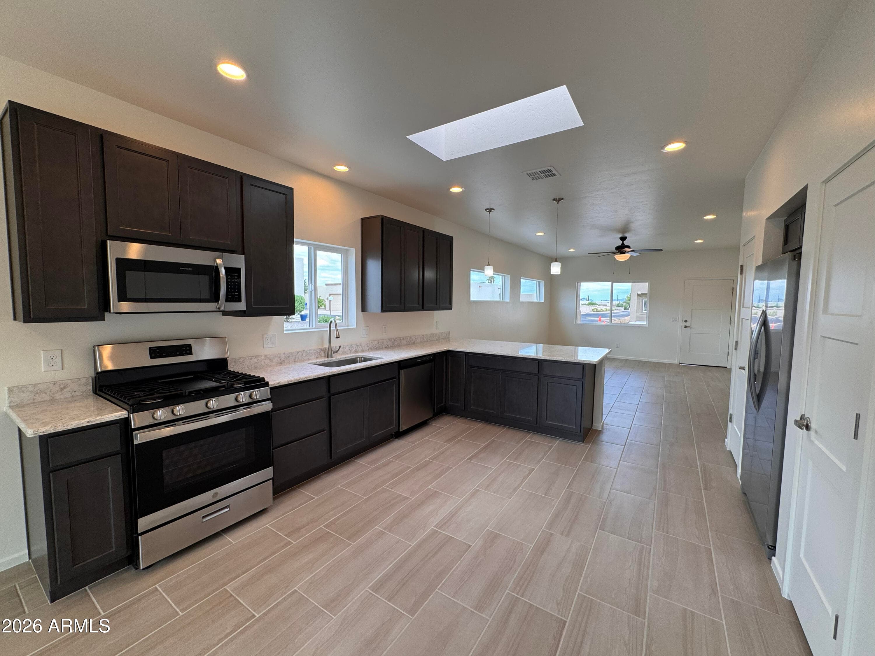 604 S Sky Ranch Road, Sierra Vista, AZ 85635 — photo 10 of 47