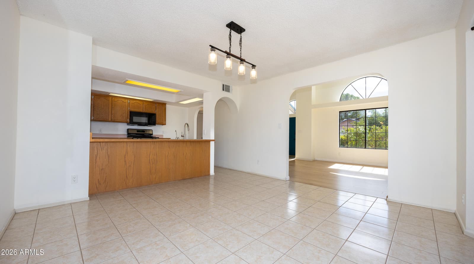2790 Southridge Street, Sierra Vista, AZ 85650 — photo 13 of 33