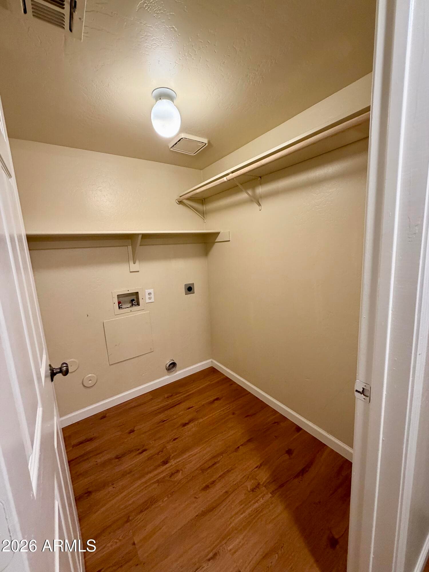 1111 S TIAGO Drive, Gilbert, AZ 85233 — photo 12 of 36