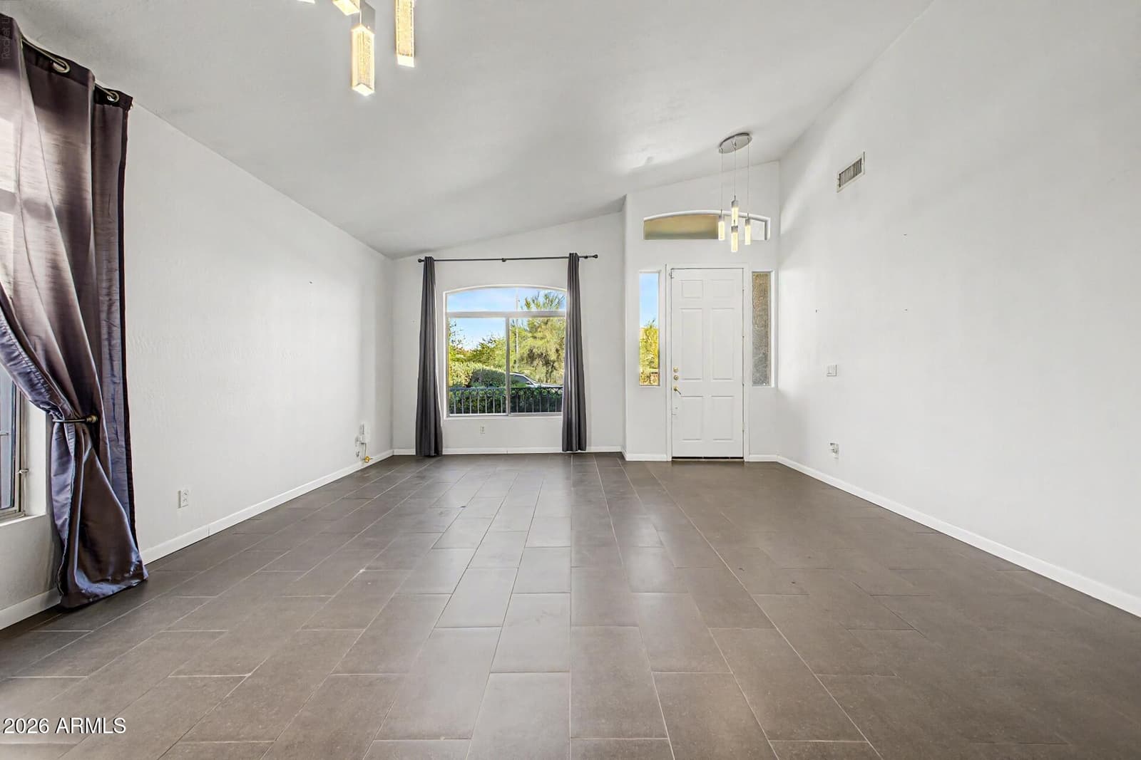 23426 N 21ST Place, Phoenix, AZ 85024 — photo 5 of 38