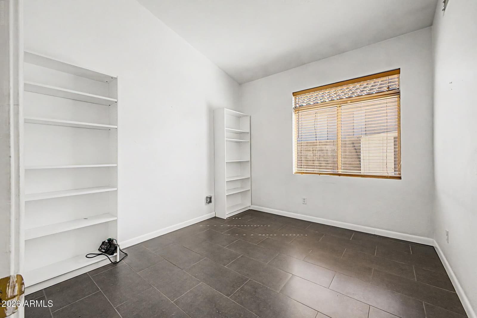 23426 N 21ST Place, Phoenix, AZ 85024 — photo 17 of 38