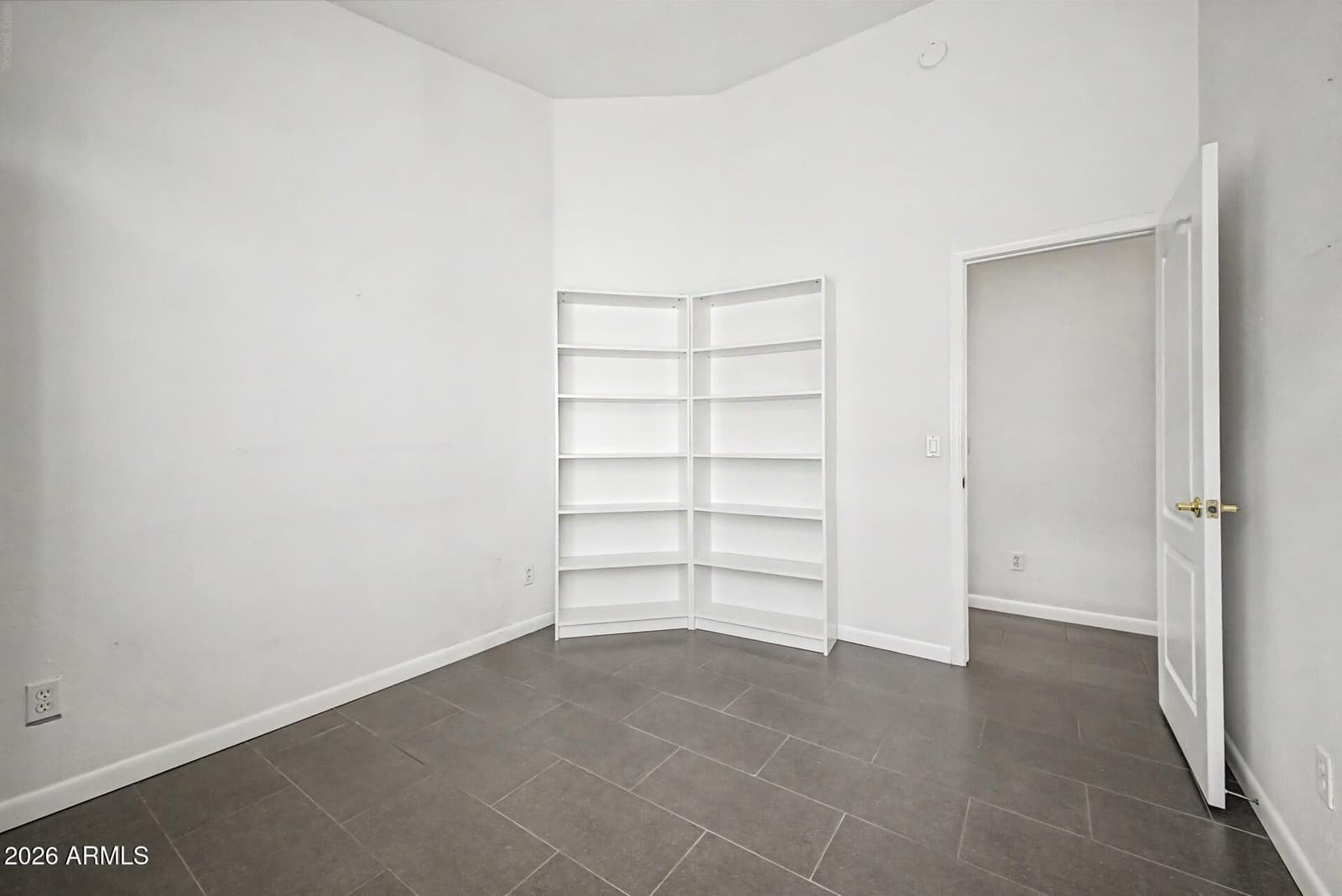 23426 N 21ST Place, Phoenix, AZ 85024 — photo 20 of 38
