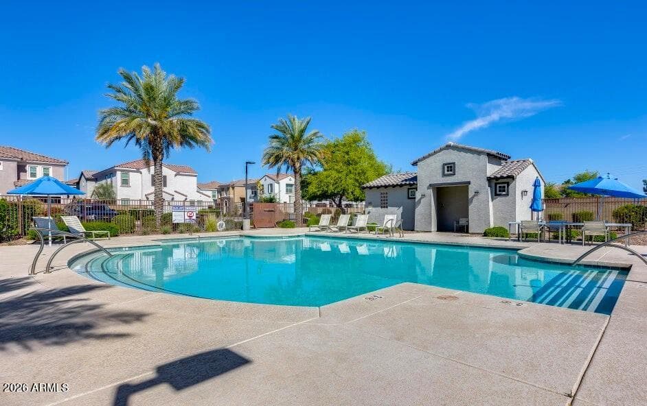 683 N ABALONE Drive, Gilbert, AZ 85233 — photo 4 of 39