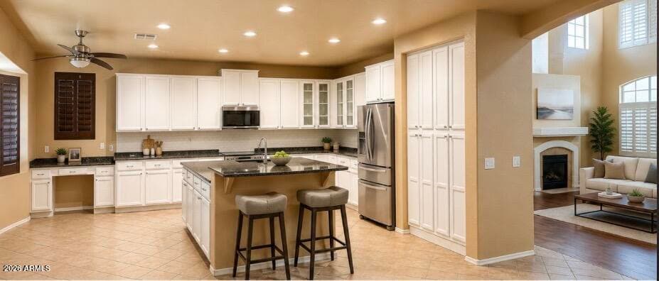 7594 N 88TH Avenue, Glendale, AZ 85305 — photo 3 of 8