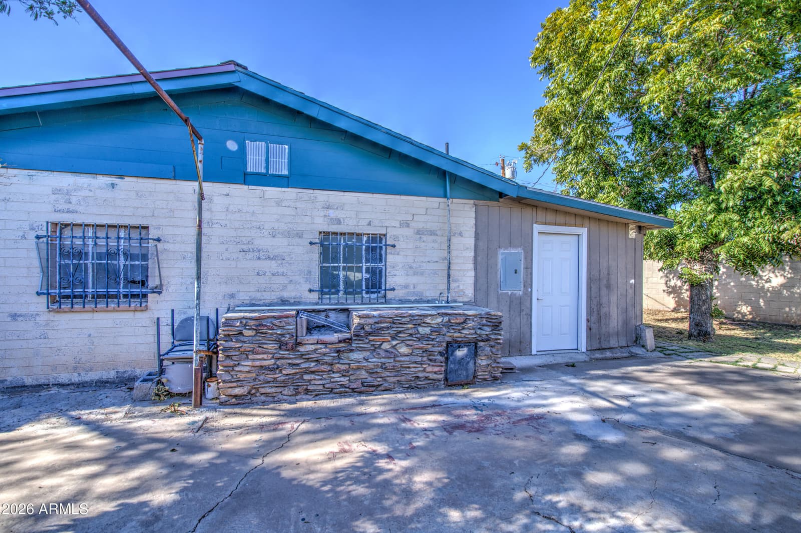 3204 W MONTE VISTA Road, Phoenix, AZ 85009 — photo 30 of 42