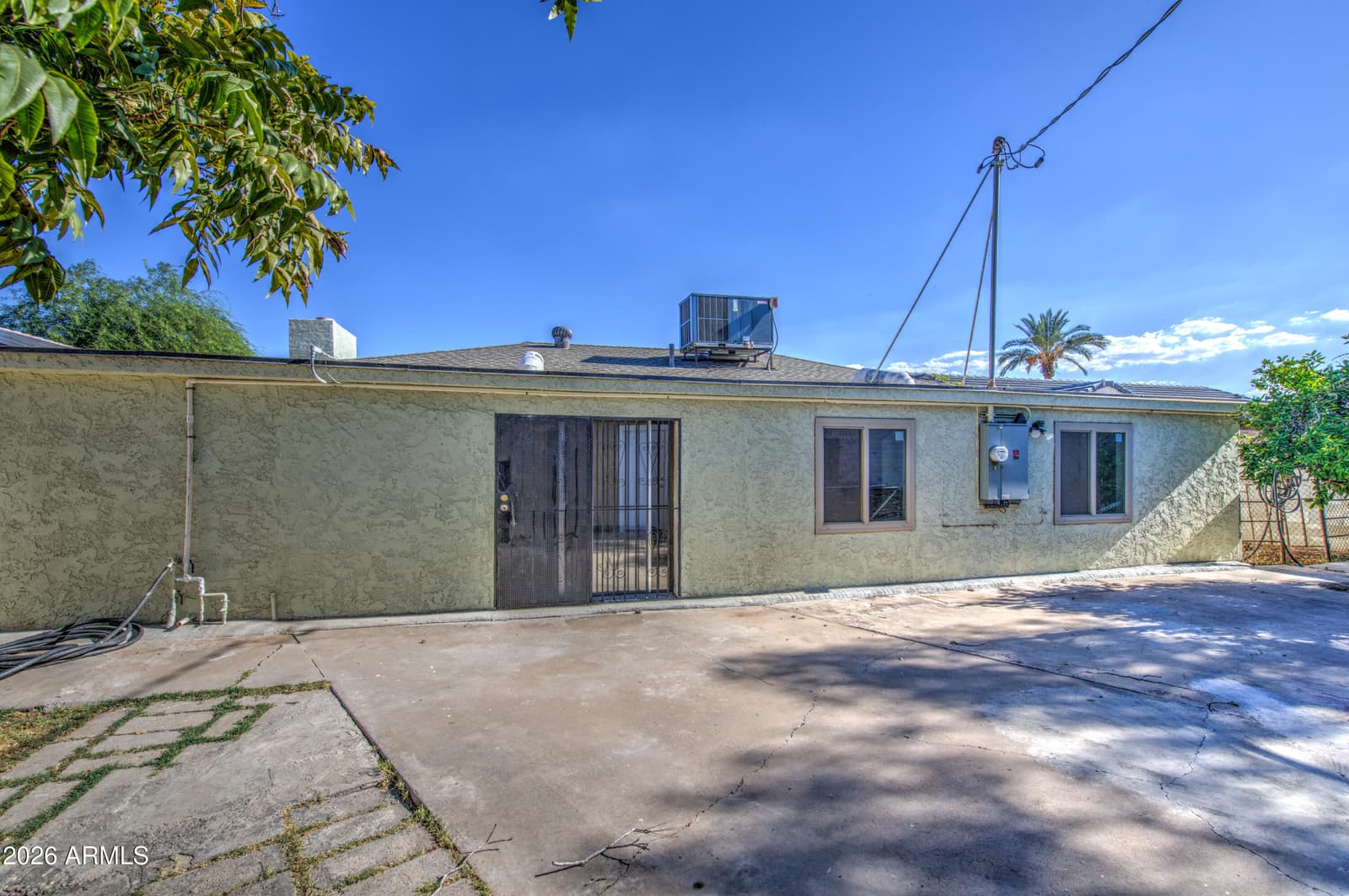 3204 W MONTE VISTA Road, Phoenix, AZ 85009 — photo 41 of 42