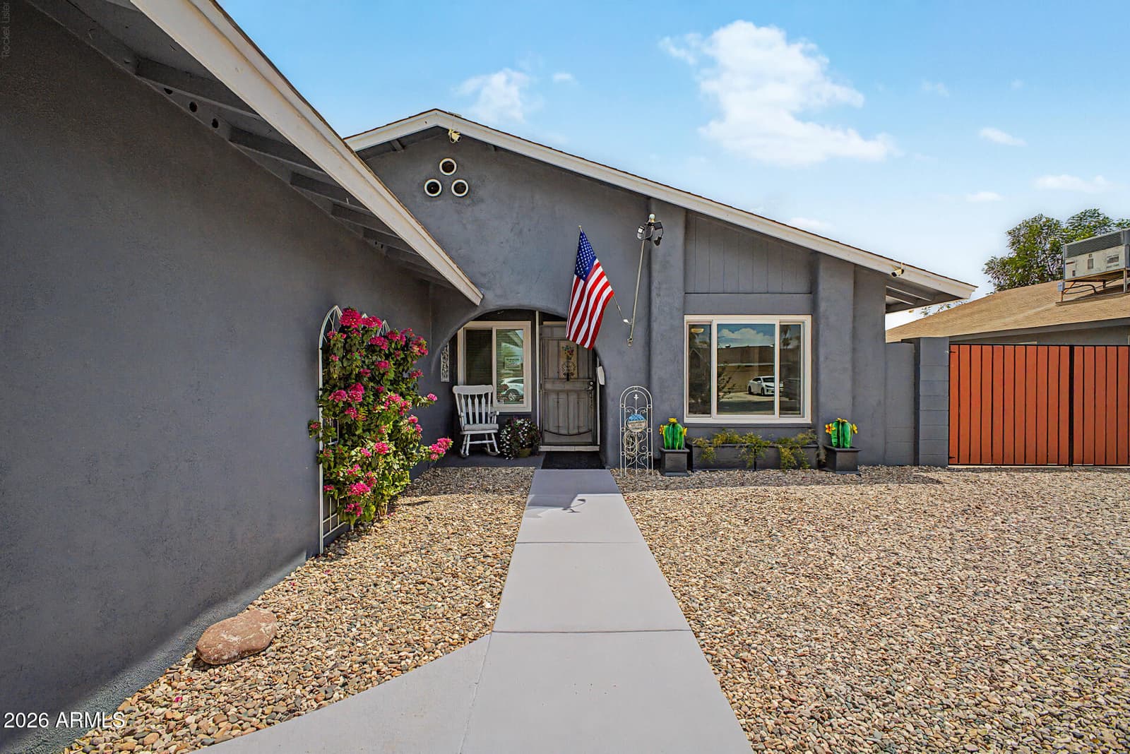 2203 W EL Moro Avenue, Mesa, AZ 85202 — photo 4 of 32